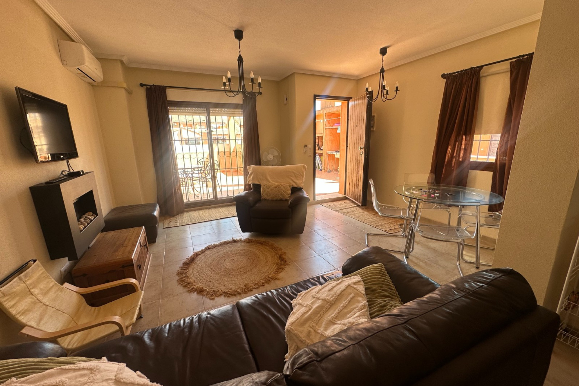 Resale - Apartment  - Torrevieja - Aguas Nuevas