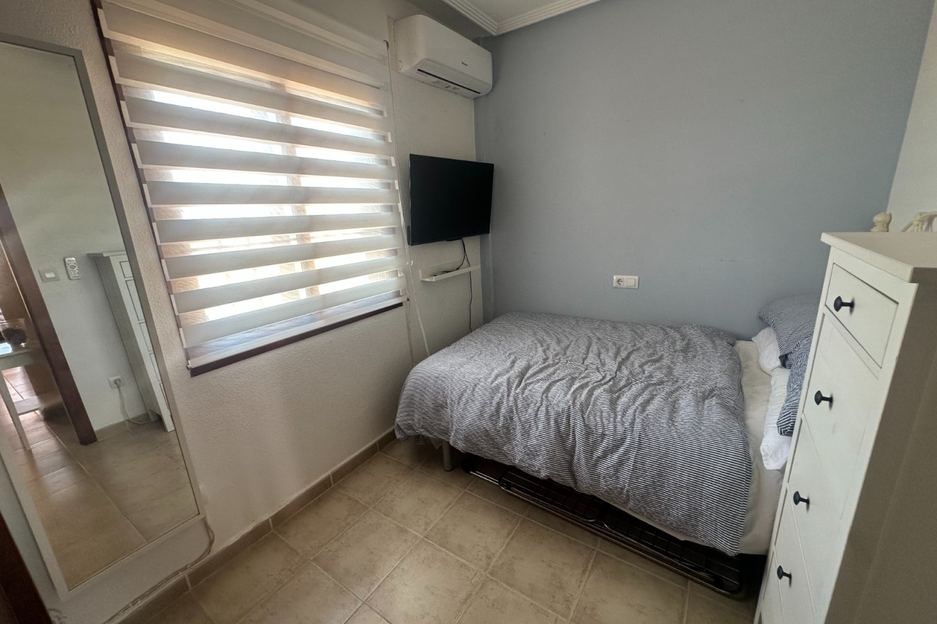 Resale - Apartment  - Torrevieja - Aguas Nuevas