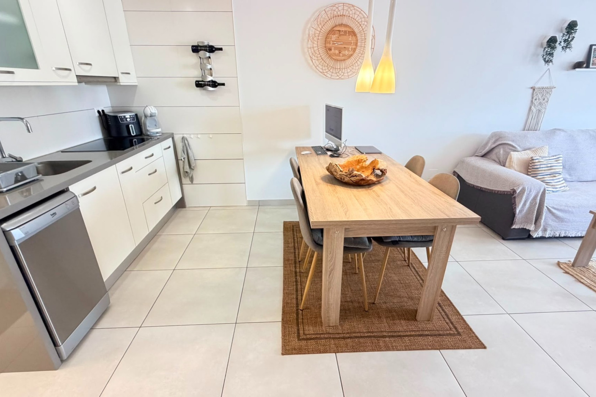 Resale - Apartment  - Torrevieja - Aguas Nuevas