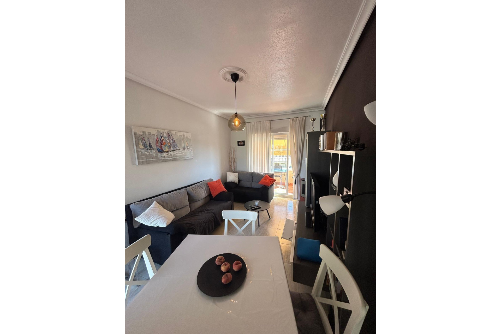 Resale - Apartment  - Torrevieja - Aguas Nuevas