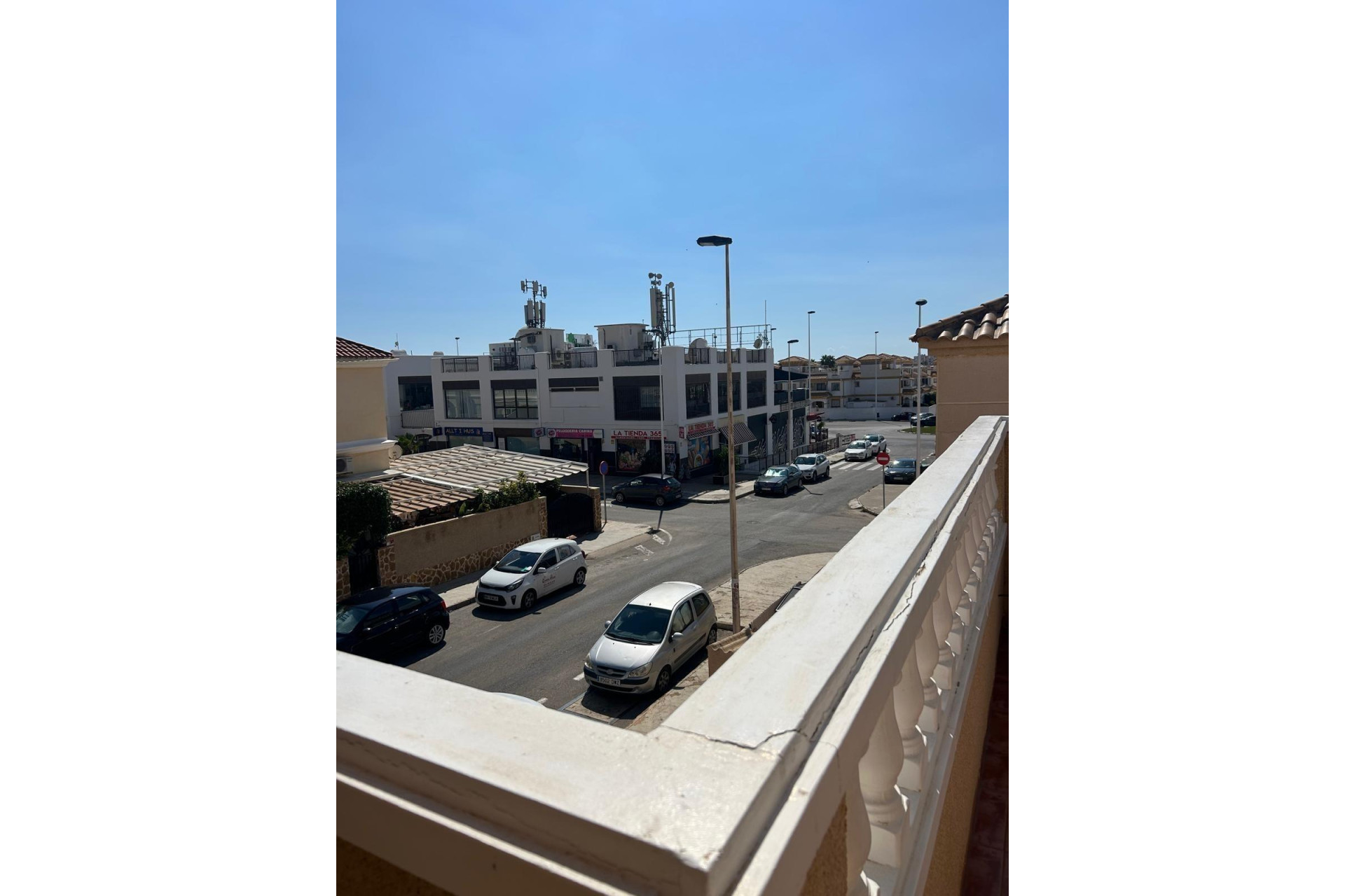 Resale - Apartment  - Torrevieja - Aguas Nuevas