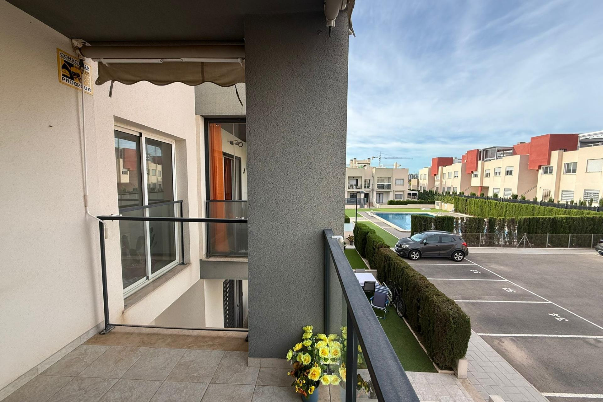 Resale - Apartment  - Torrevieja - Aguas Nuevas