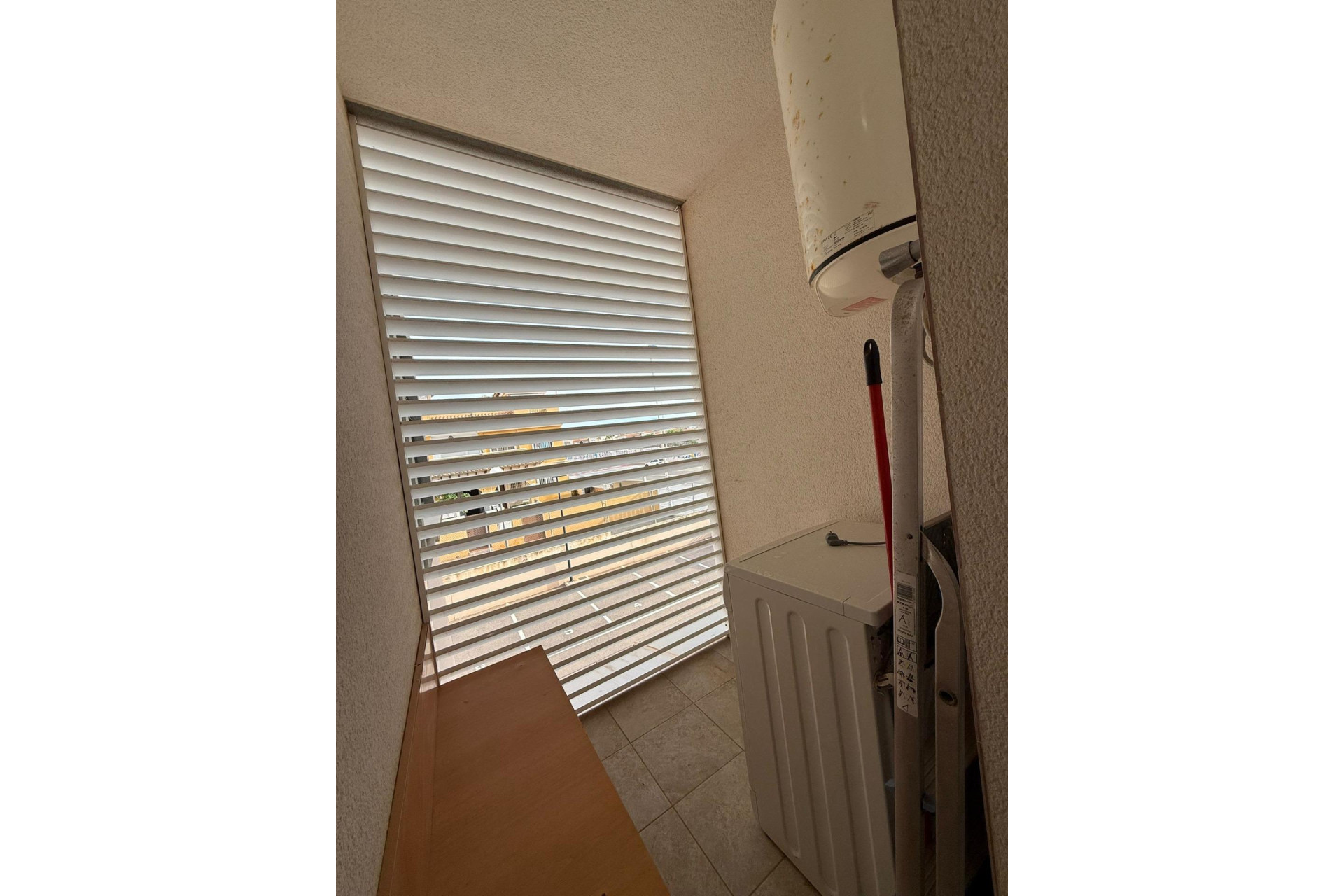 Resale - Apartment  - Torrevieja - Aguas Nuevas