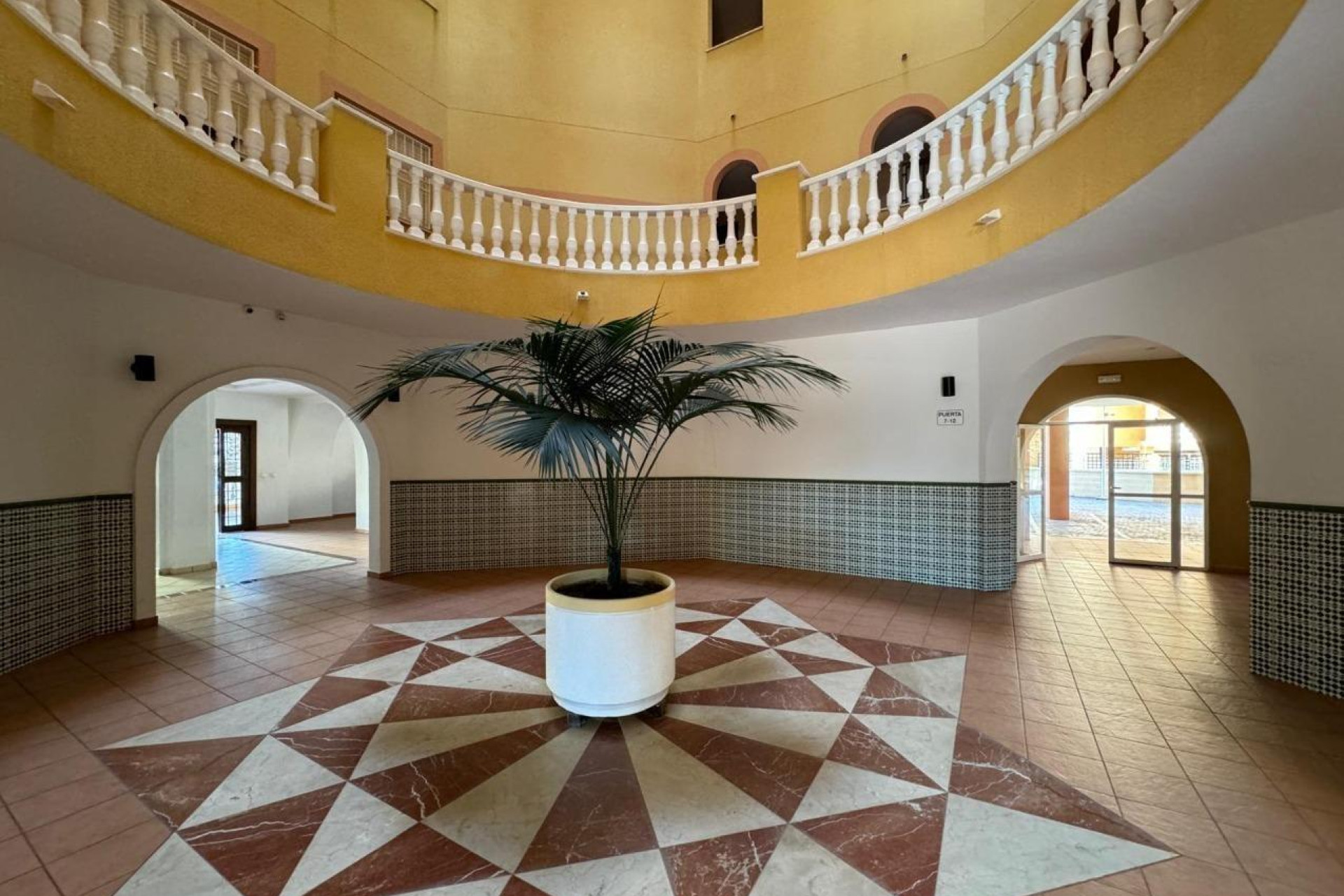 Resale - Apartment  - Torrevieja - Aldea del mar