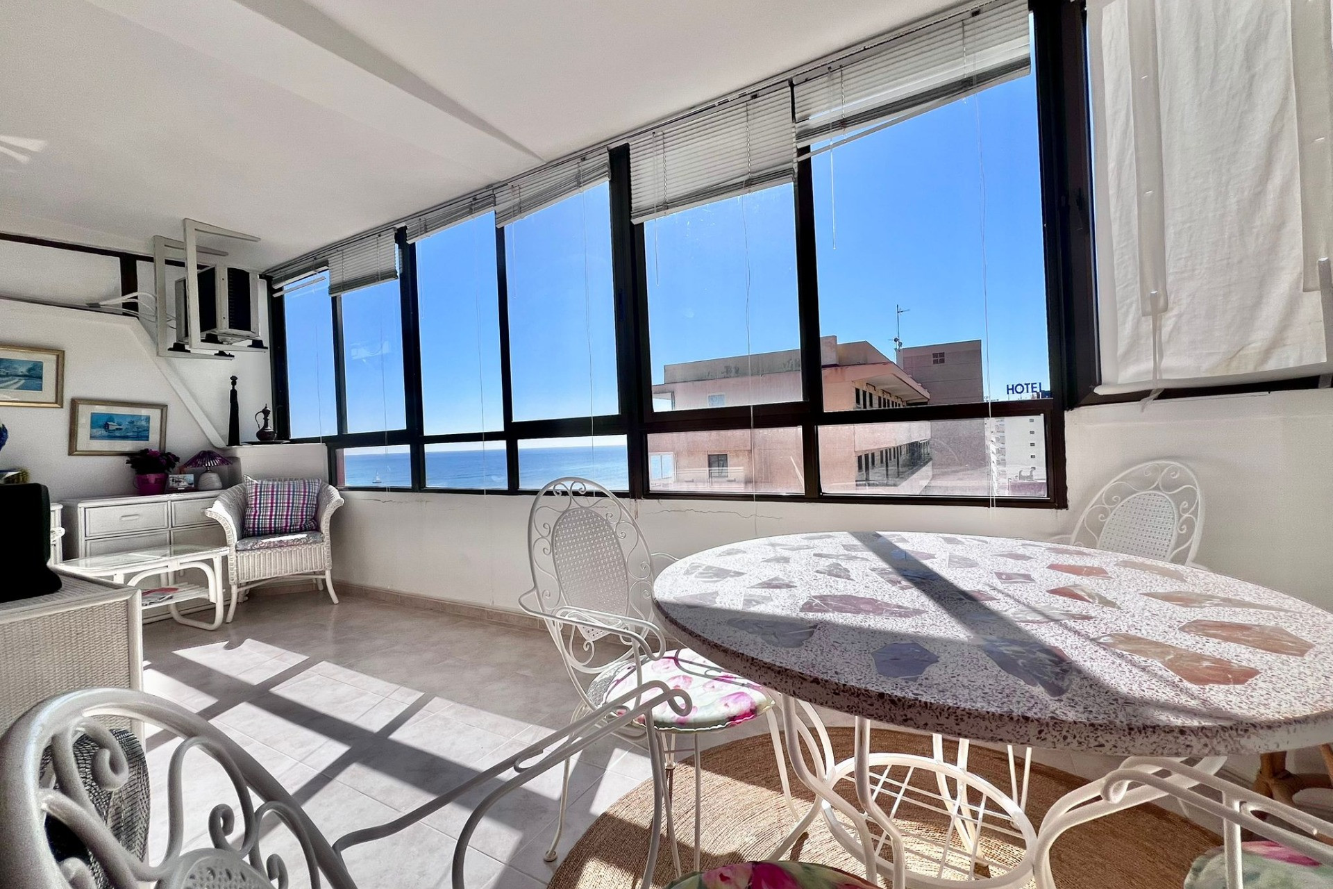 Resale - Apartment  - Torrevieja - Cabo cervera