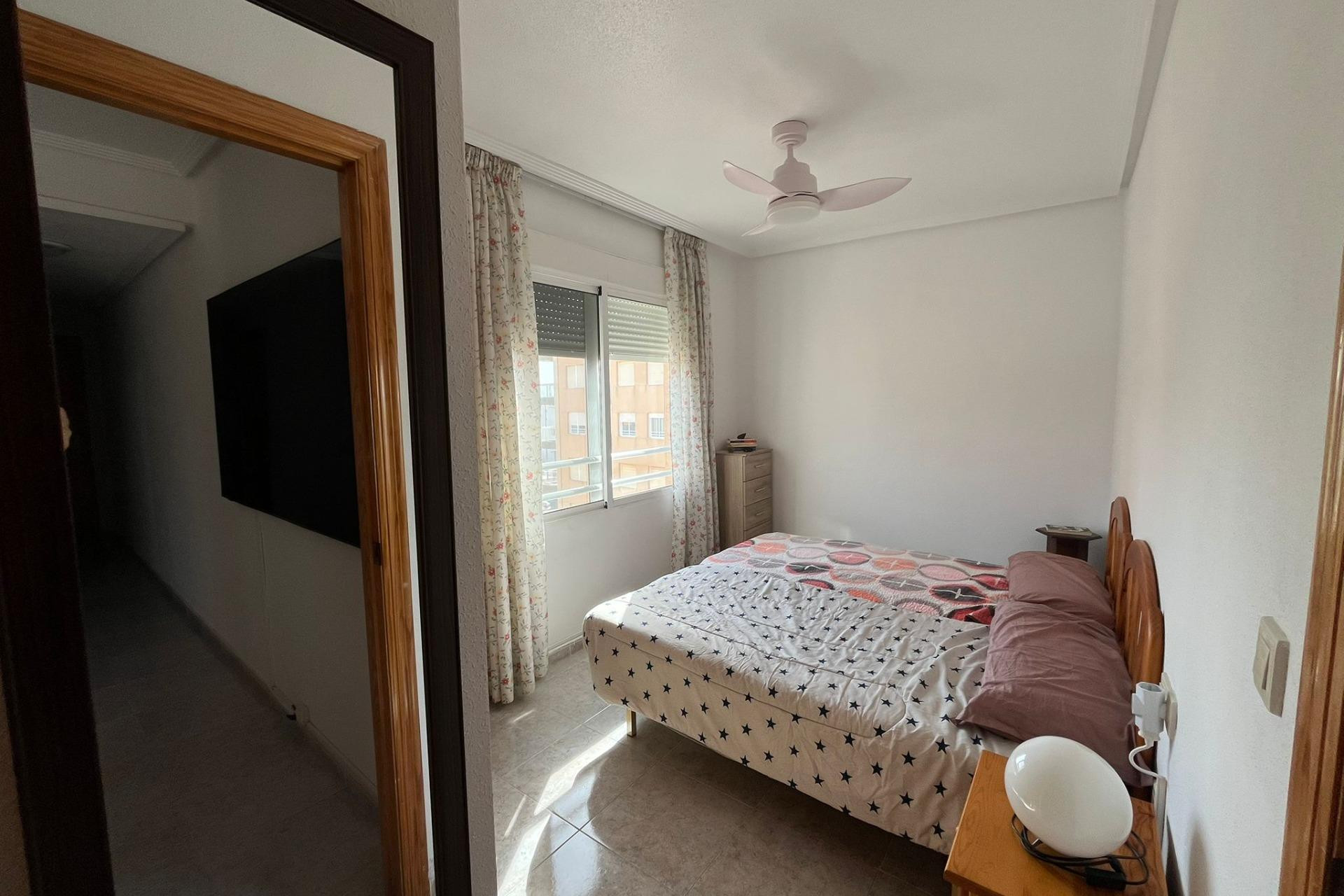 Resale - Apartment  - Torrevieja - Cabo cervera