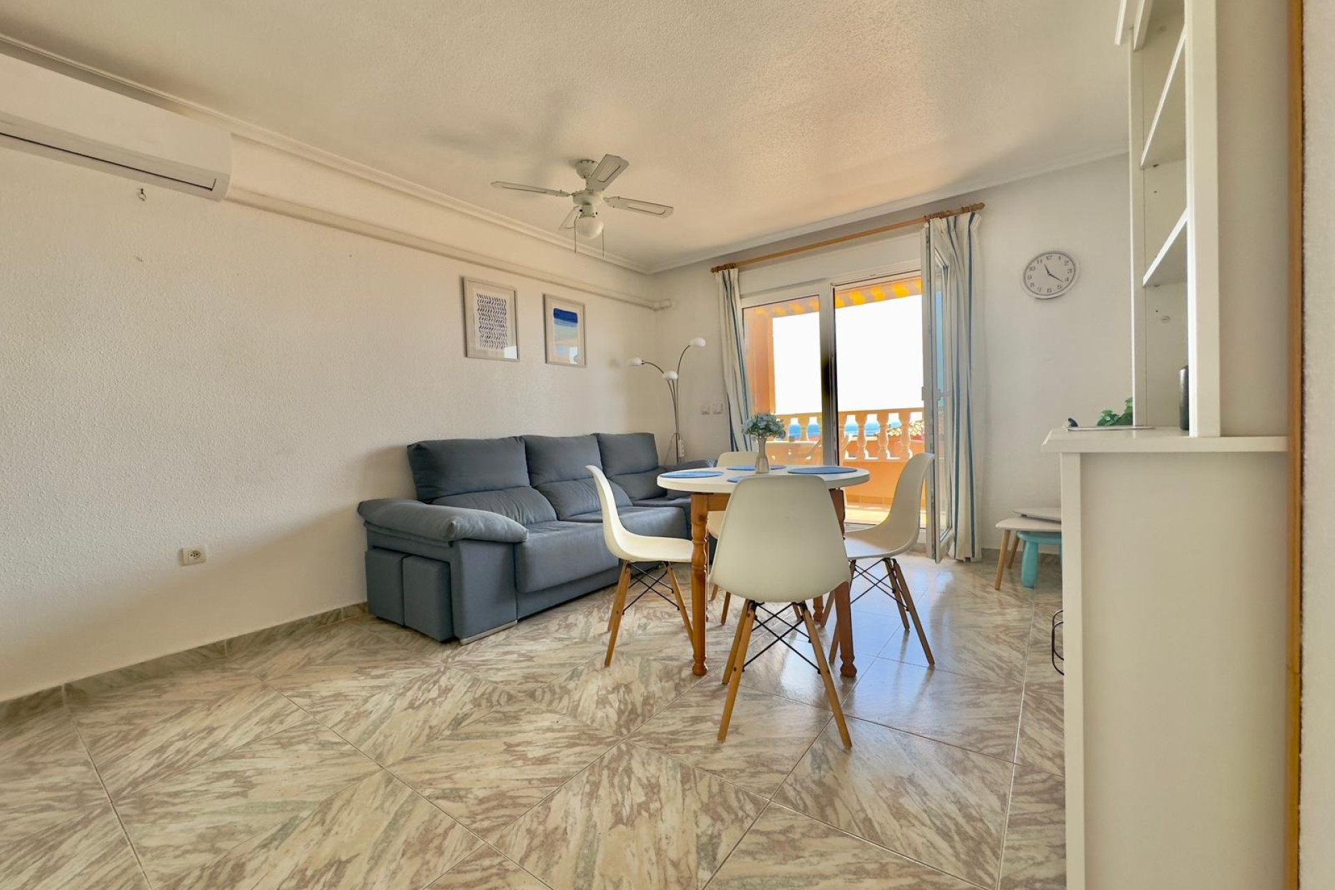 Resale - Apartment  - Torrevieja - Cabo cervera