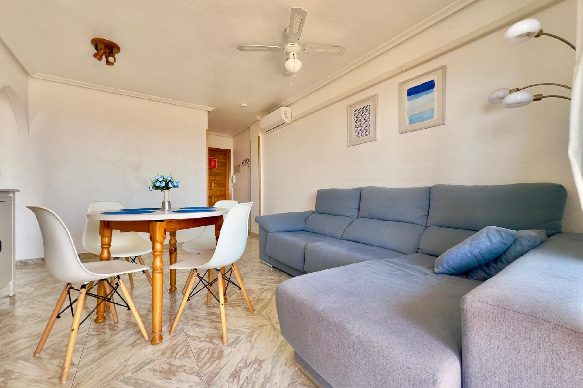 Resale - Apartment  - Torrevieja - Cabo cervera