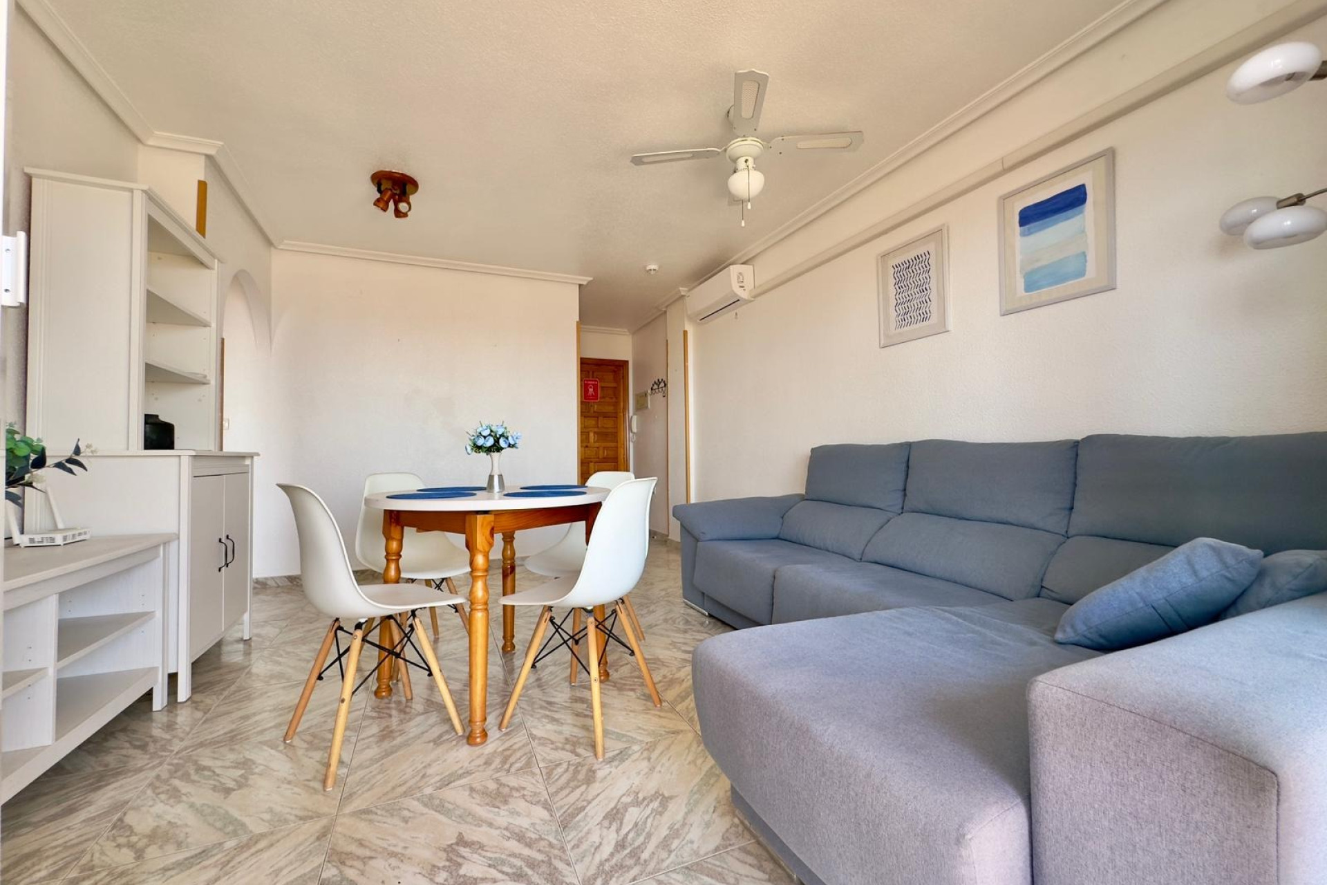 Resale - Apartment  - Torrevieja - Cabo cervera