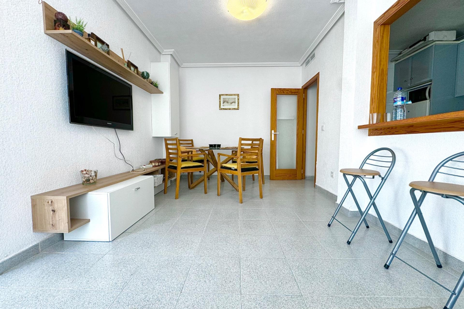 Resale - Apartment  - Torrevieja - Cabo cervera