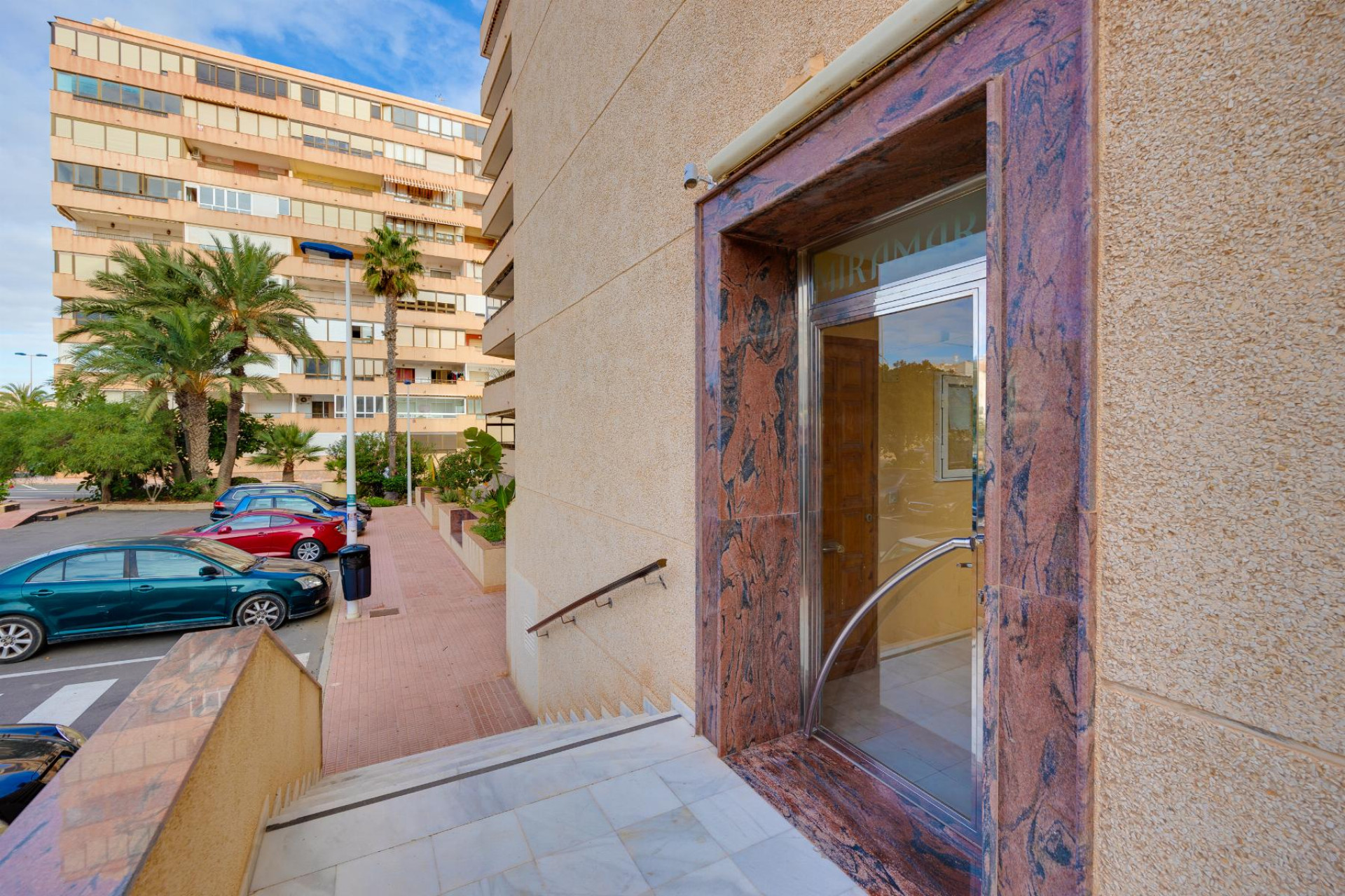 Resale - Apartment  - Torrevieja - Cabo cervera