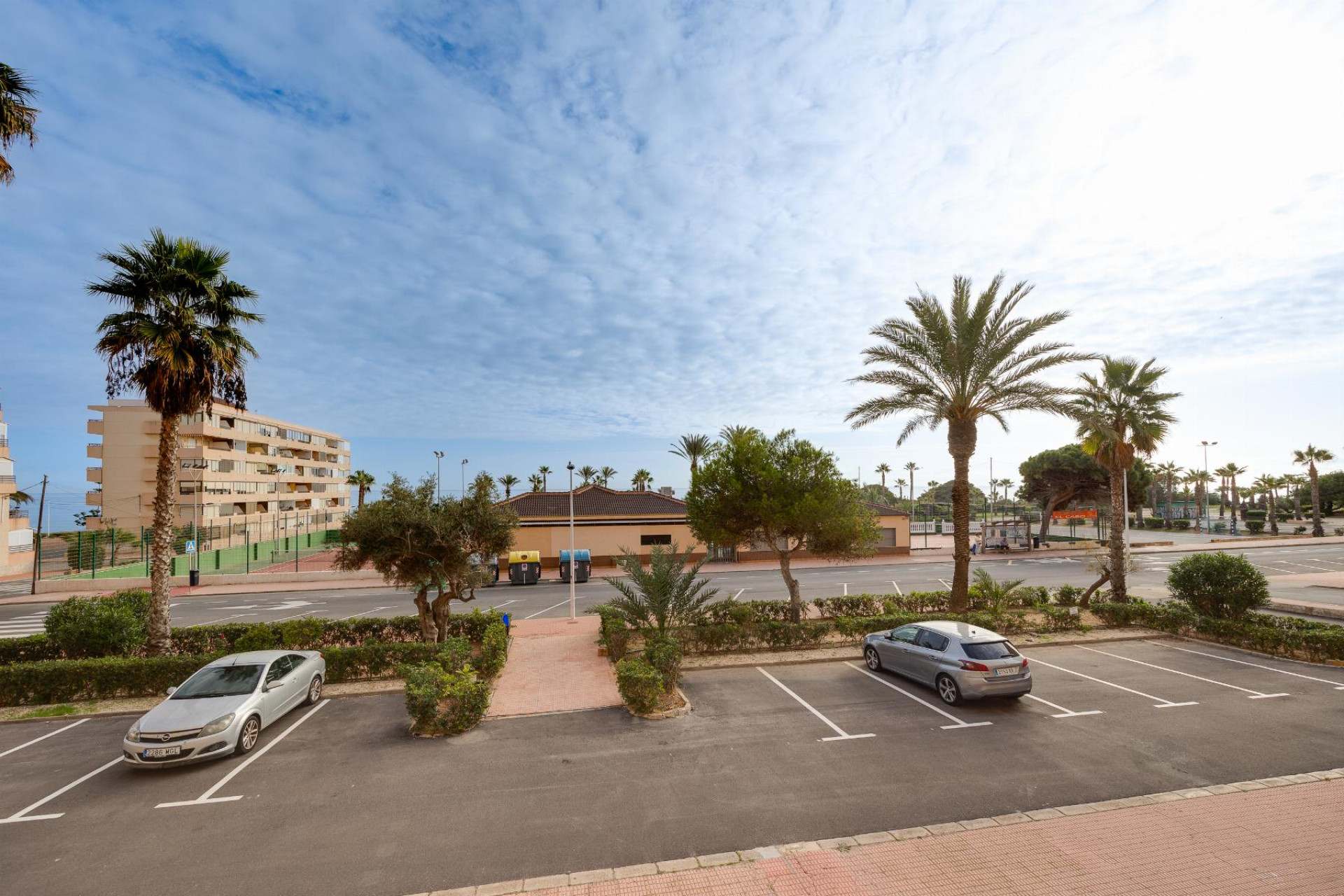 Resale - Apartment  - Torrevieja - Cabo cervera