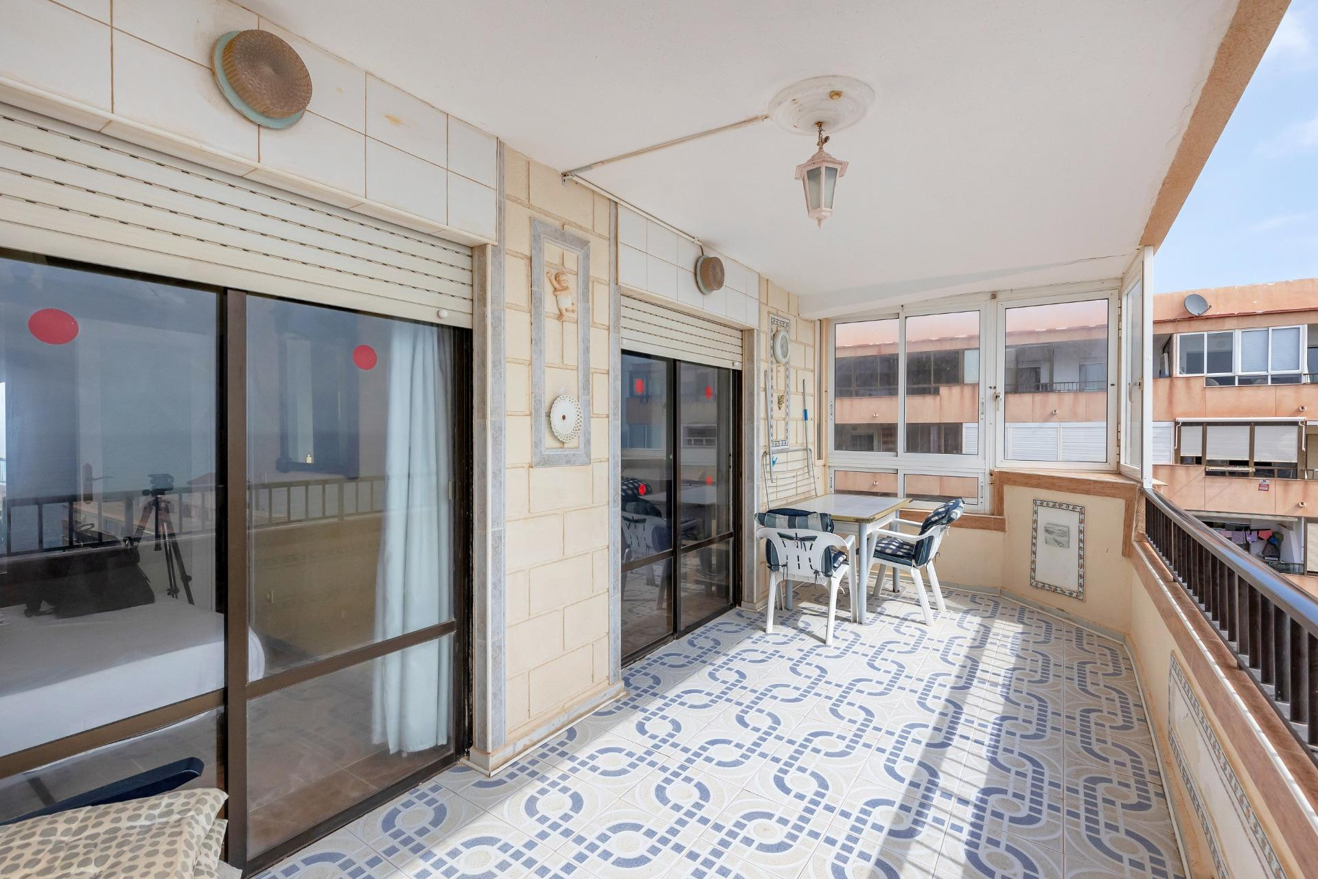 Resale - Apartment  - Torrevieja - Cabo cervera