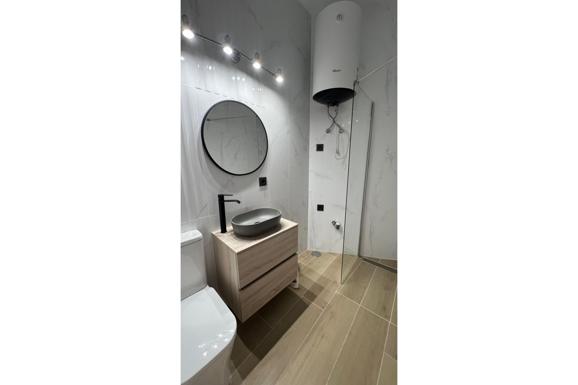 Resale - Apartment  - Torrevieja - Cabo cervera