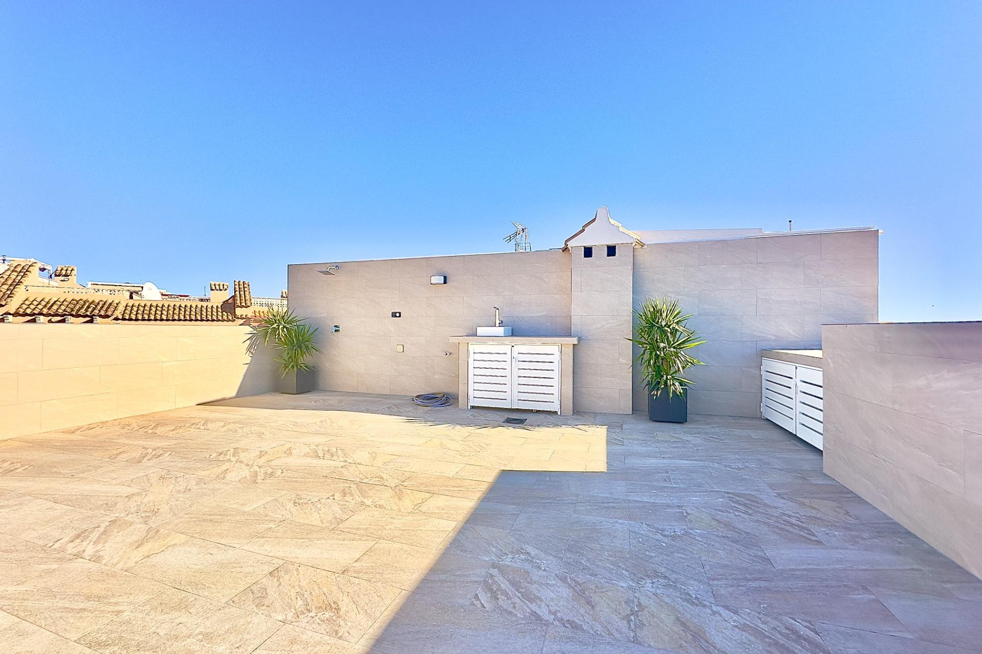 Resale - Apartment  - Torrevieja - Cabo cervera