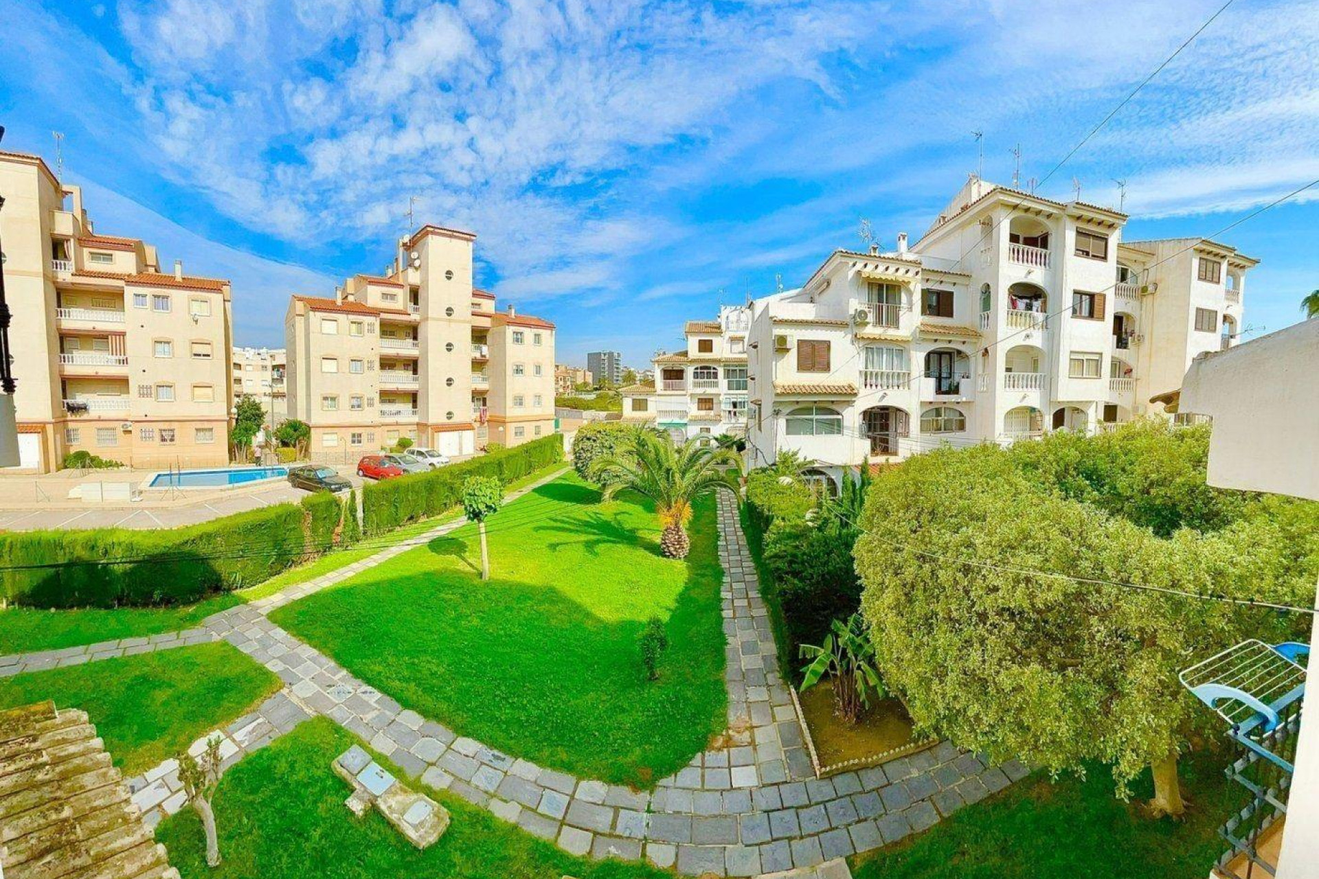 Resale - Apartment  - Torrevieja - Calas blanca