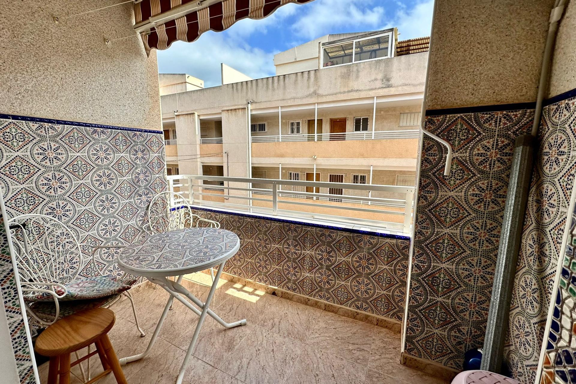 Resale - Apartment  - Torrevieja - Calas blanca