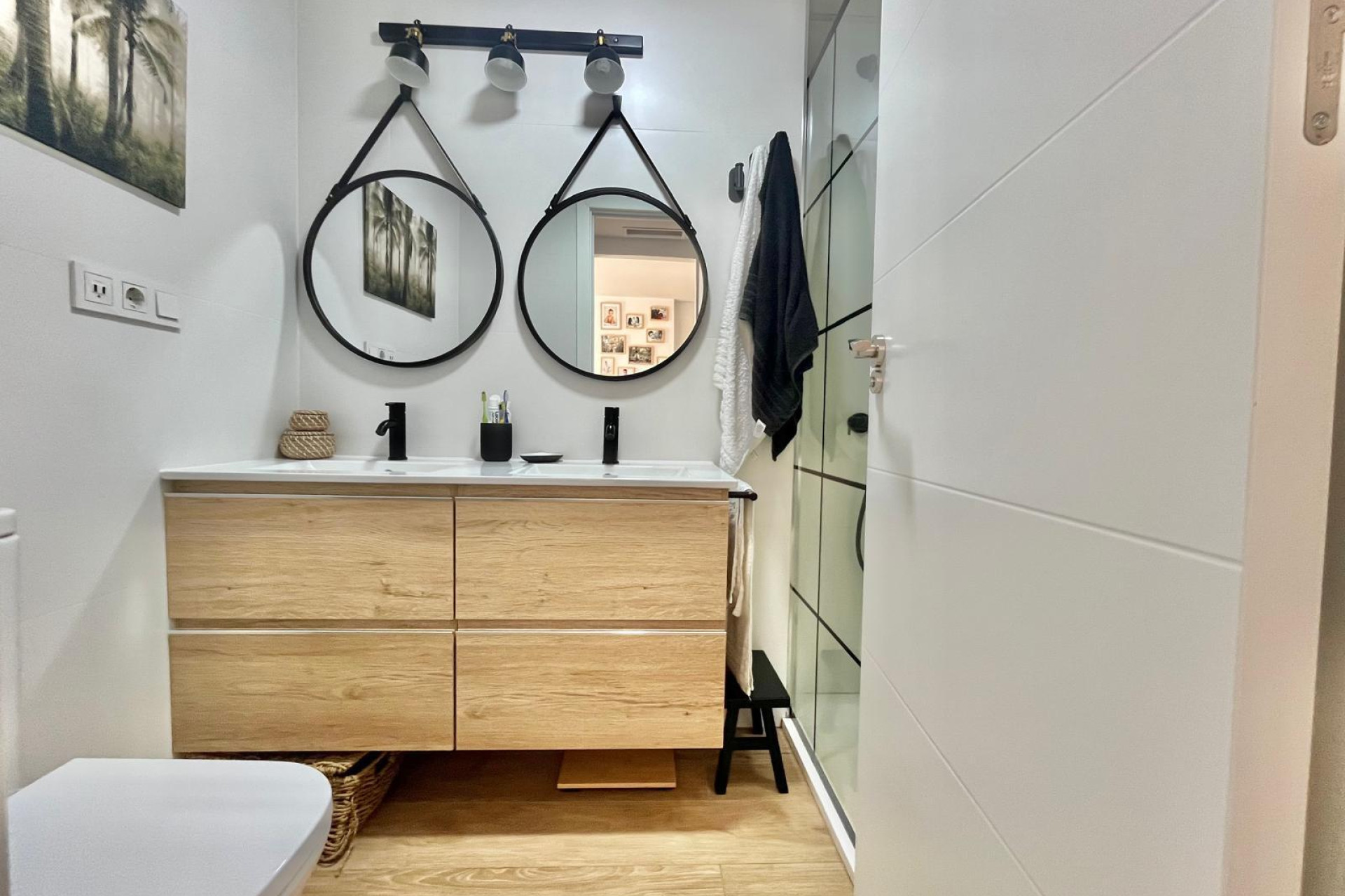 Resale - Apartment  - Torrevieja - Calas blanca