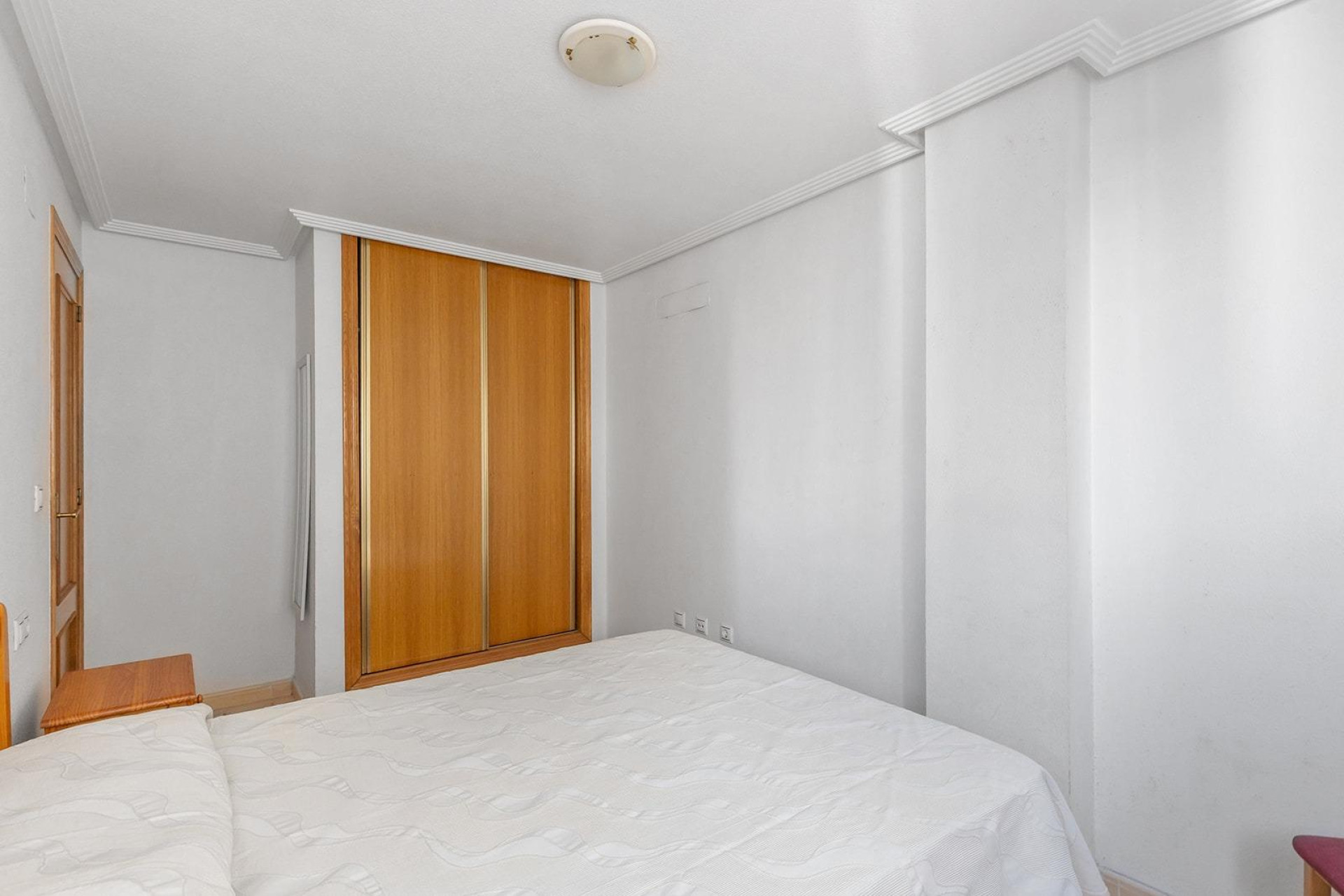 Resale - Apartment  - Torrevieja - Centro