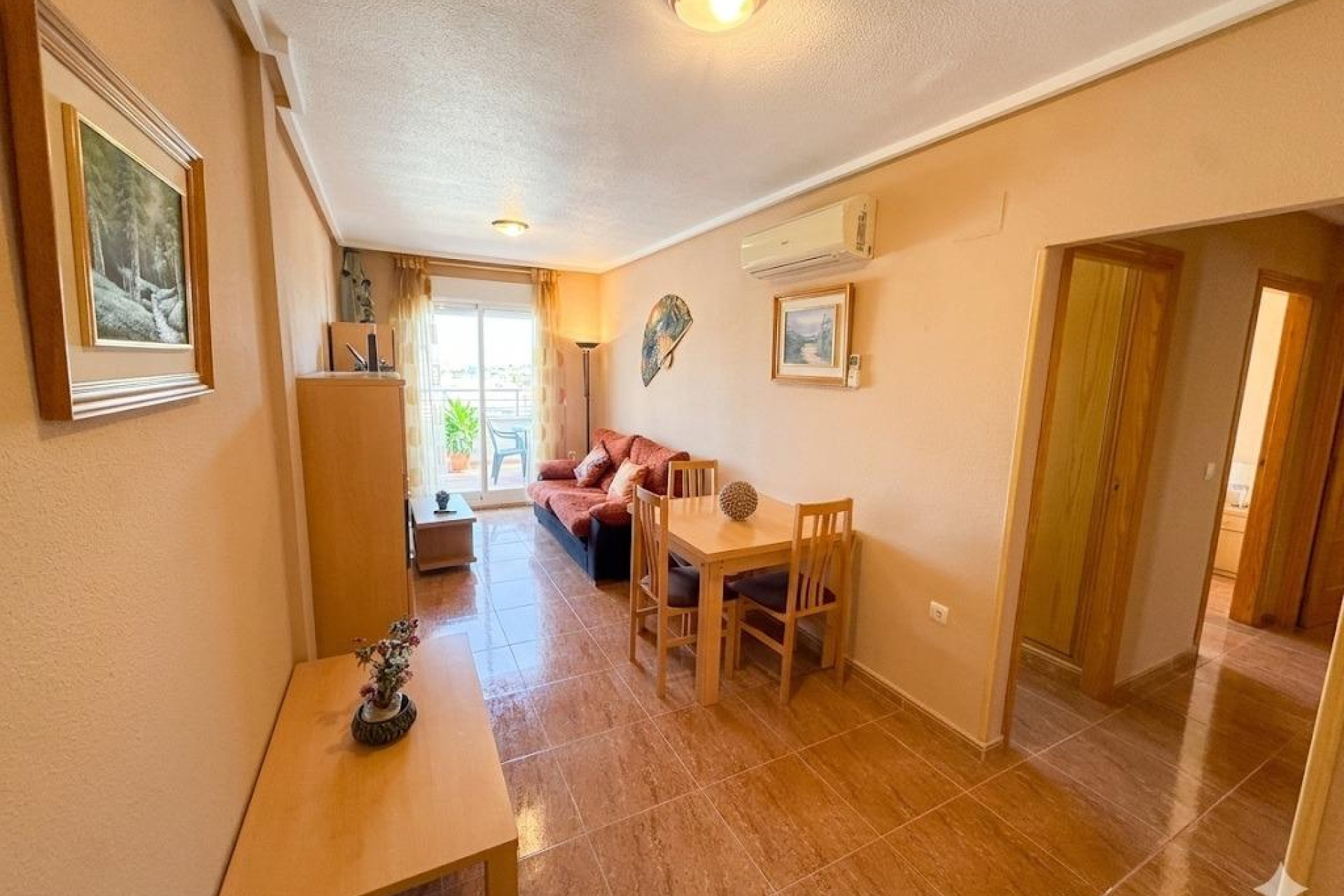 Resale - Apartment  - Torrevieja - Centro