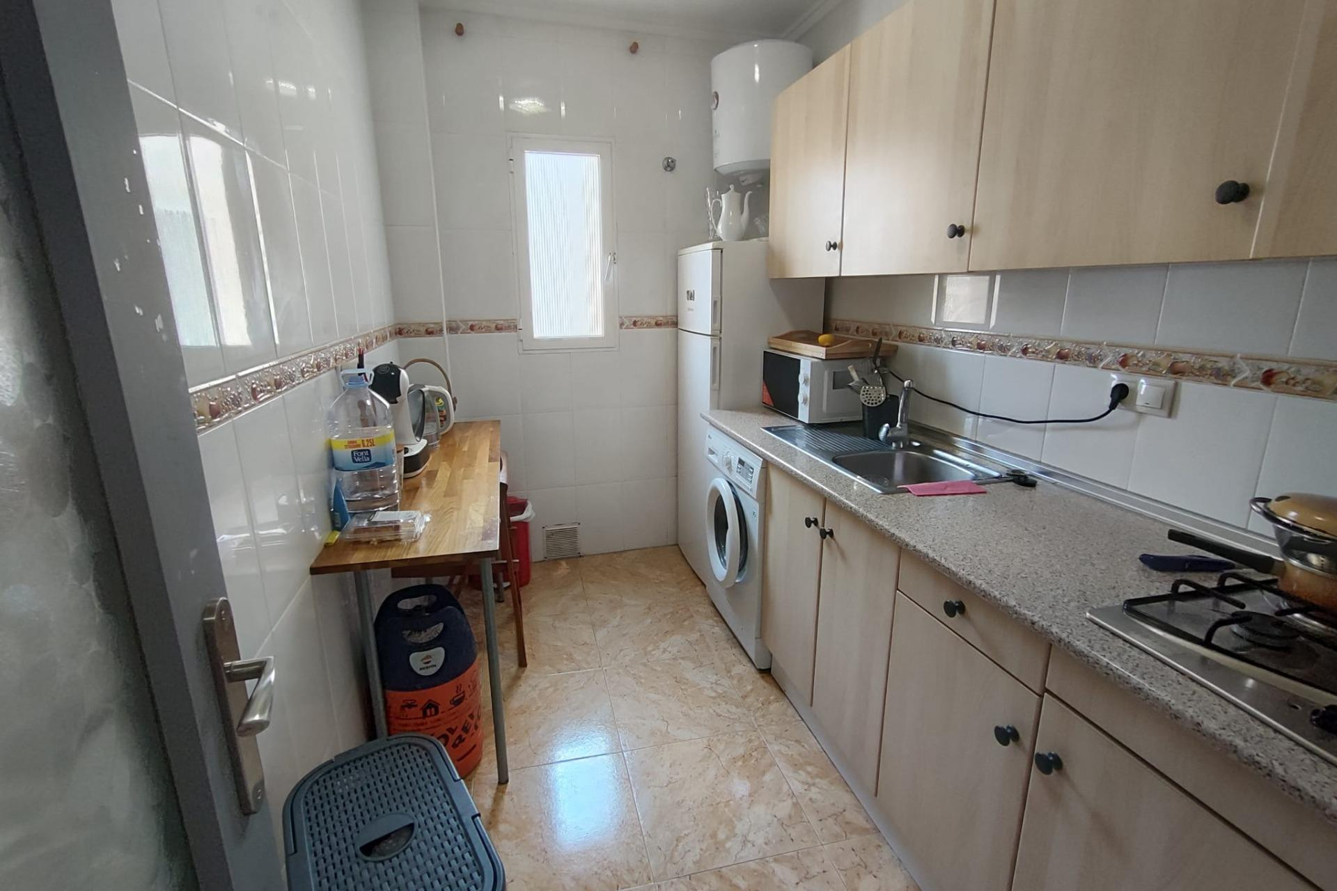 Resale - Apartment  - Torrevieja - Centro