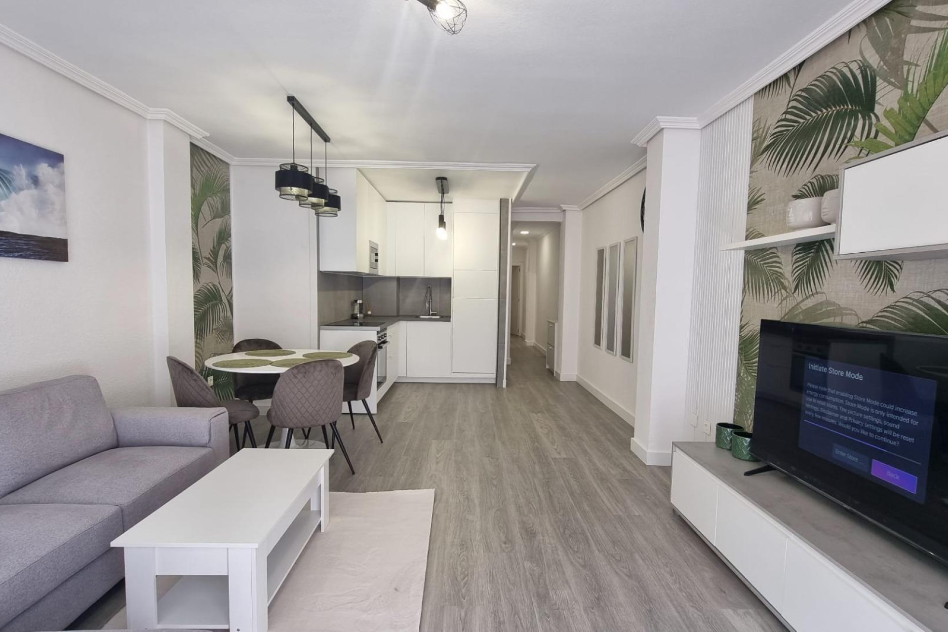 Resale - Apartment  - Torrevieja - Centro