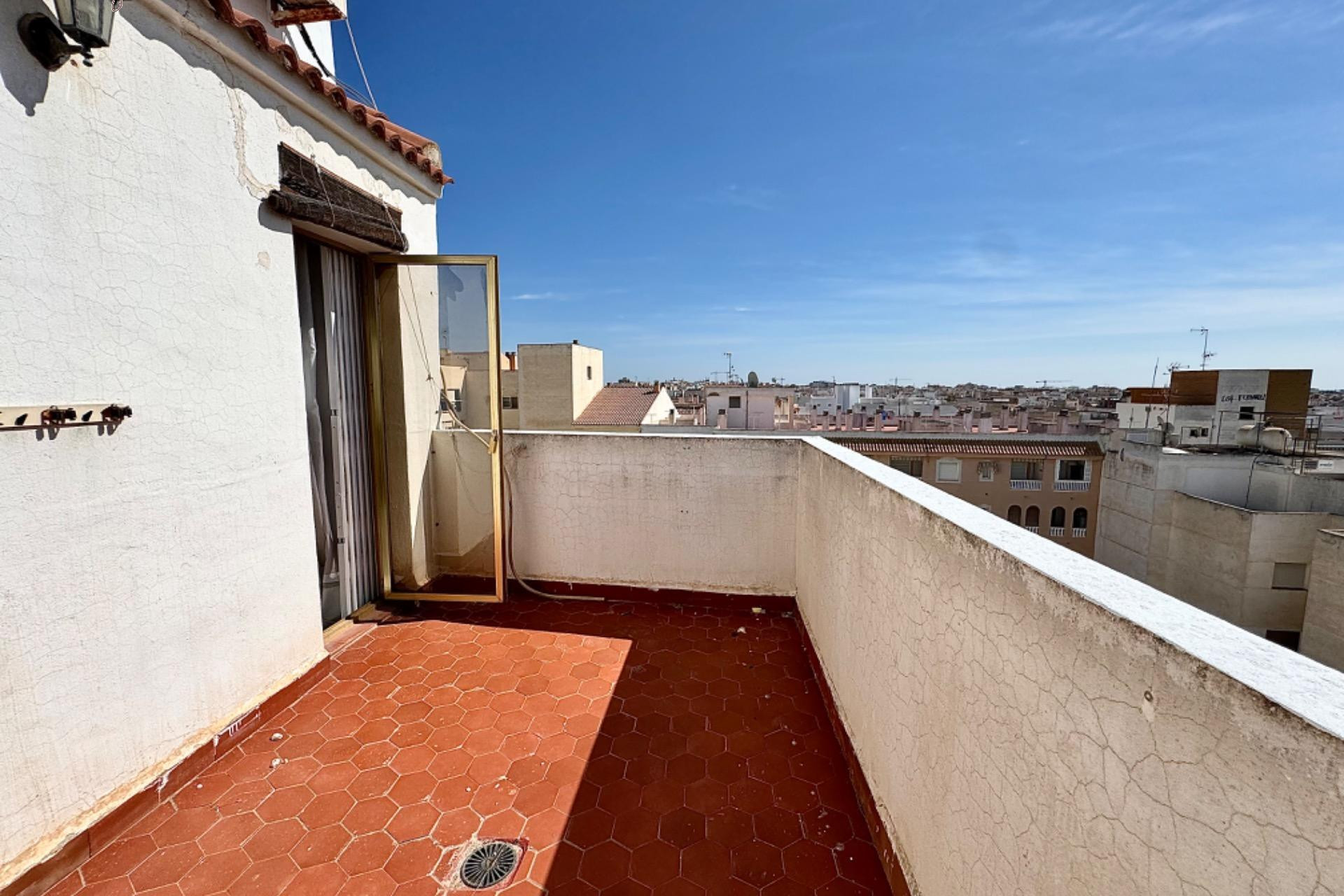 Resale - Apartment  - Torrevieja - Centro