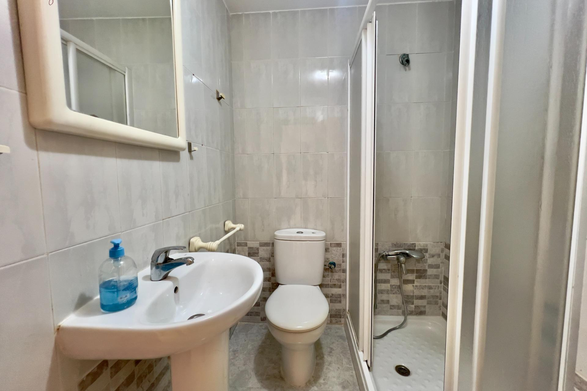 Resale - Apartment  - Torrevieja - Centro