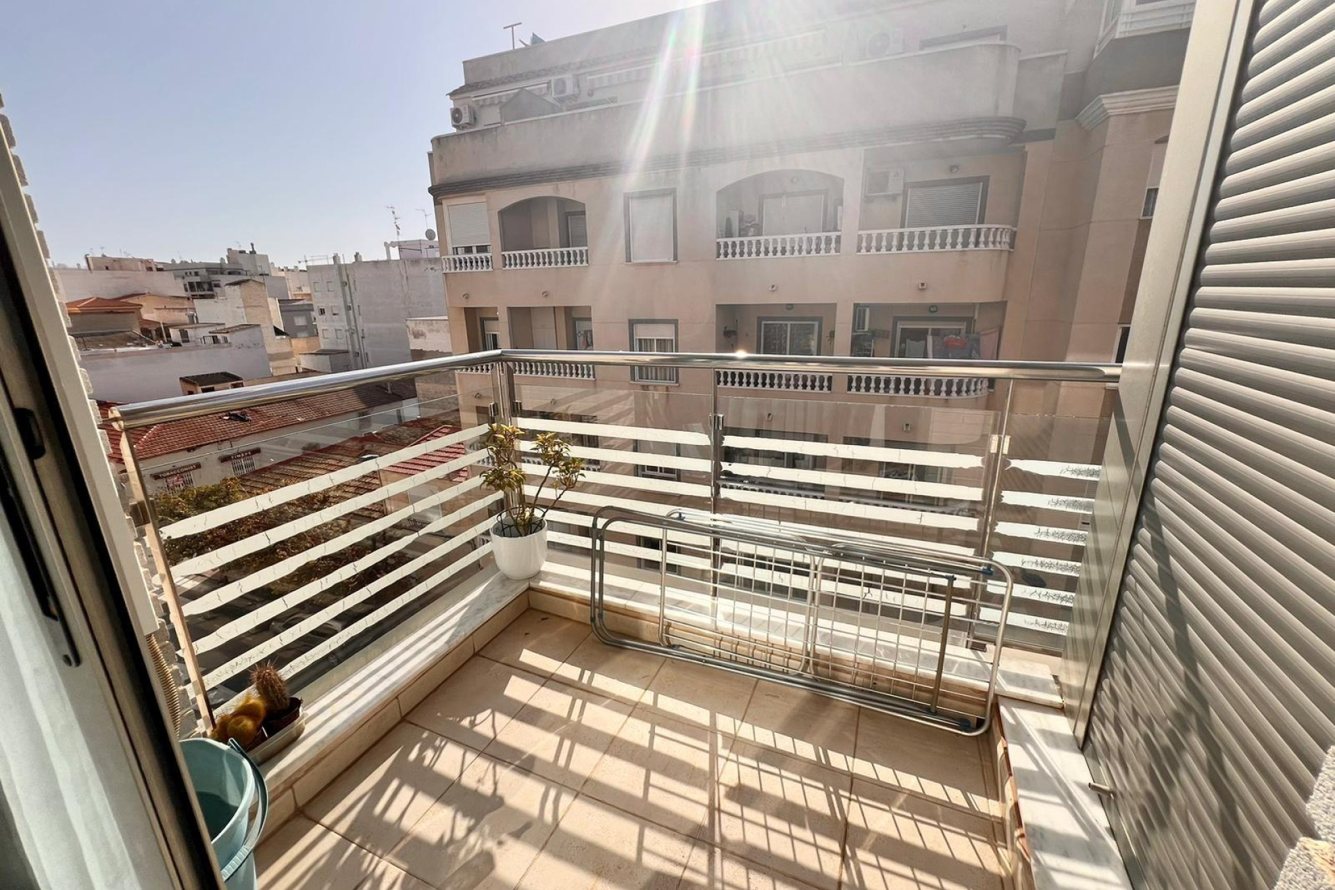 Resale - Apartment  - Torrevieja - Centro