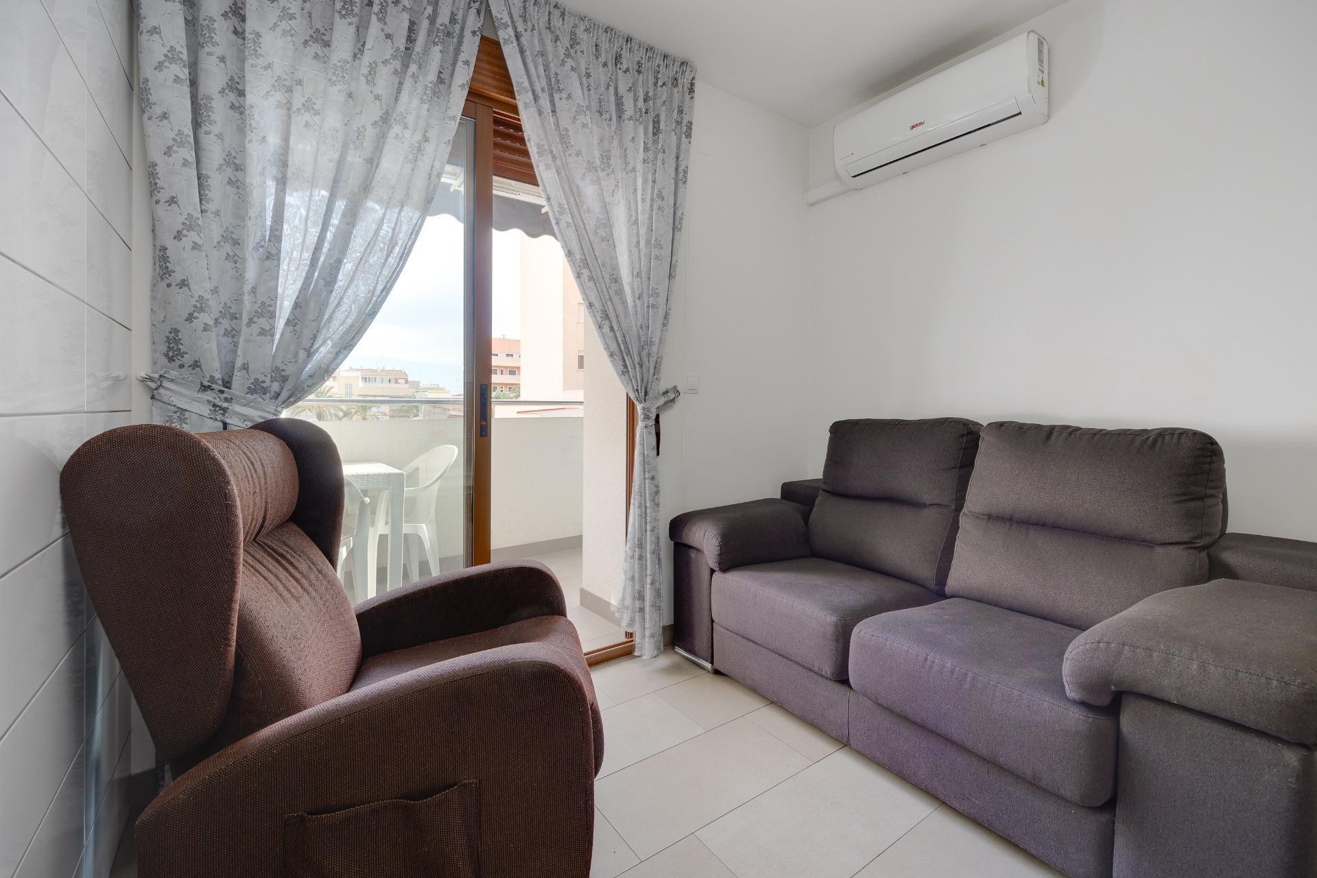 Resale - Apartment  - Torrevieja - Centro