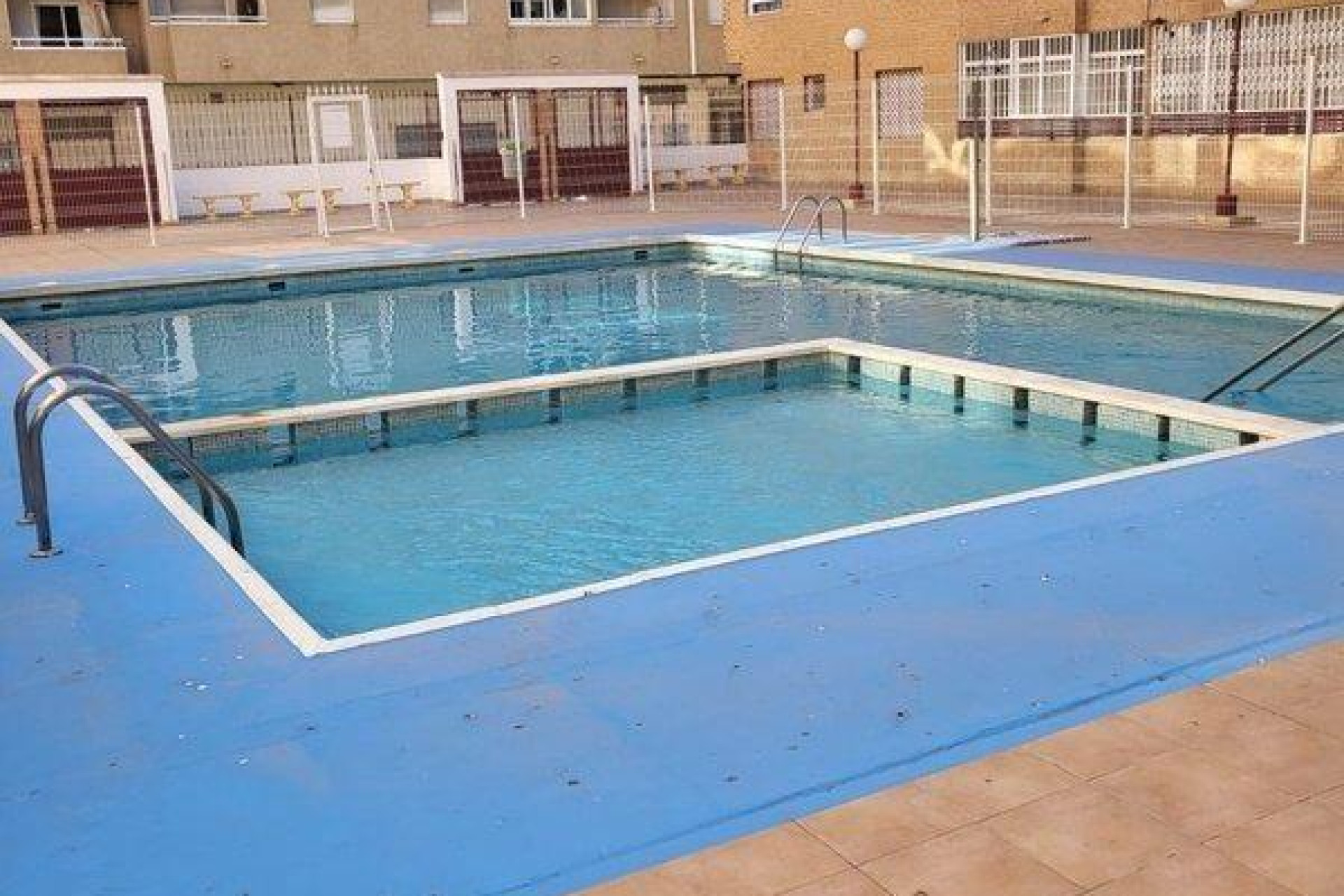 Resale - Apartment  - Torrevieja - Centro