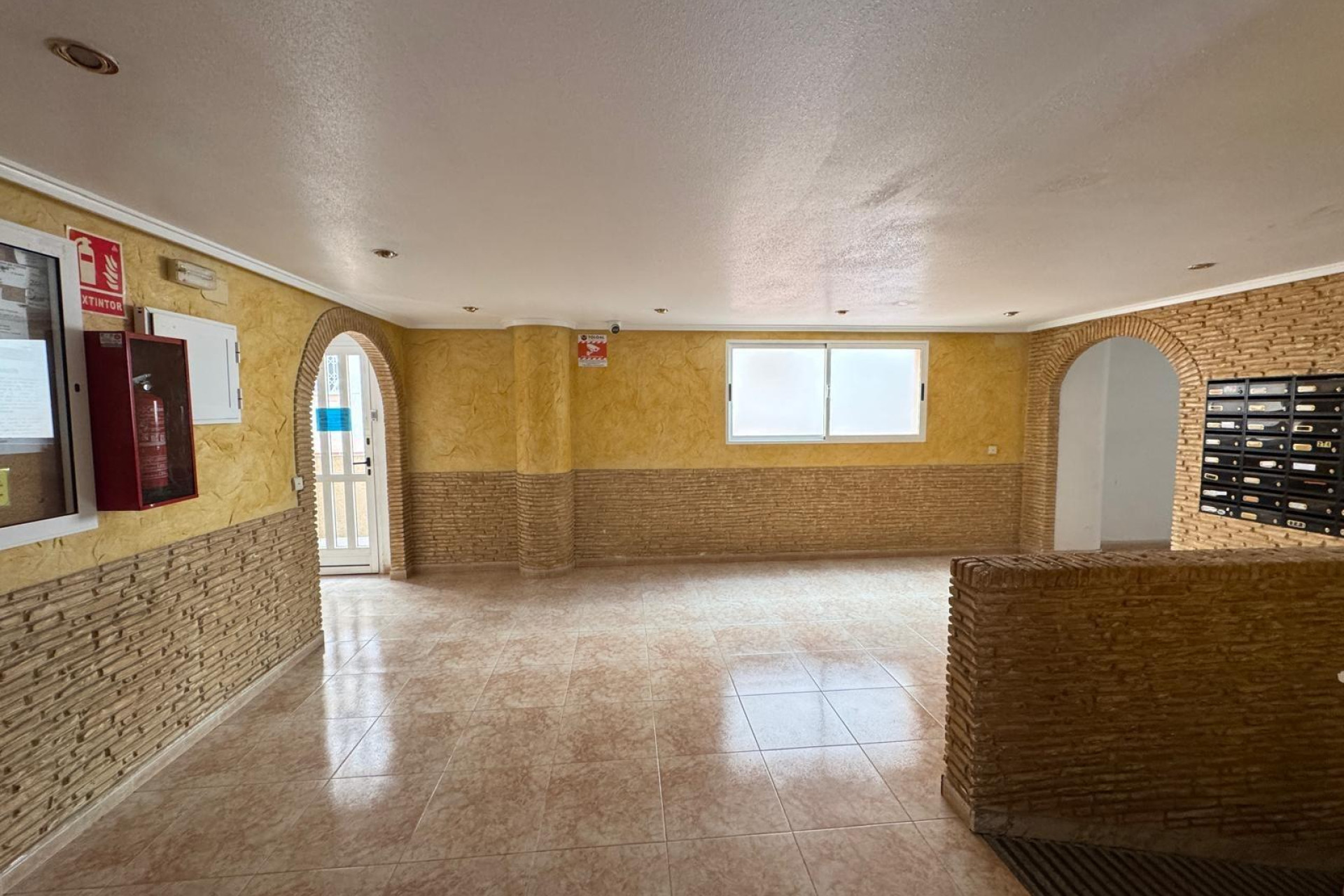 Resale - Apartment  - Torrevieja - Centro