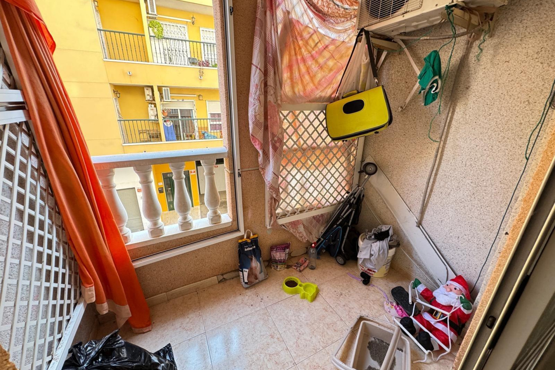 Resale - Apartment  - Torrevieja - Centro