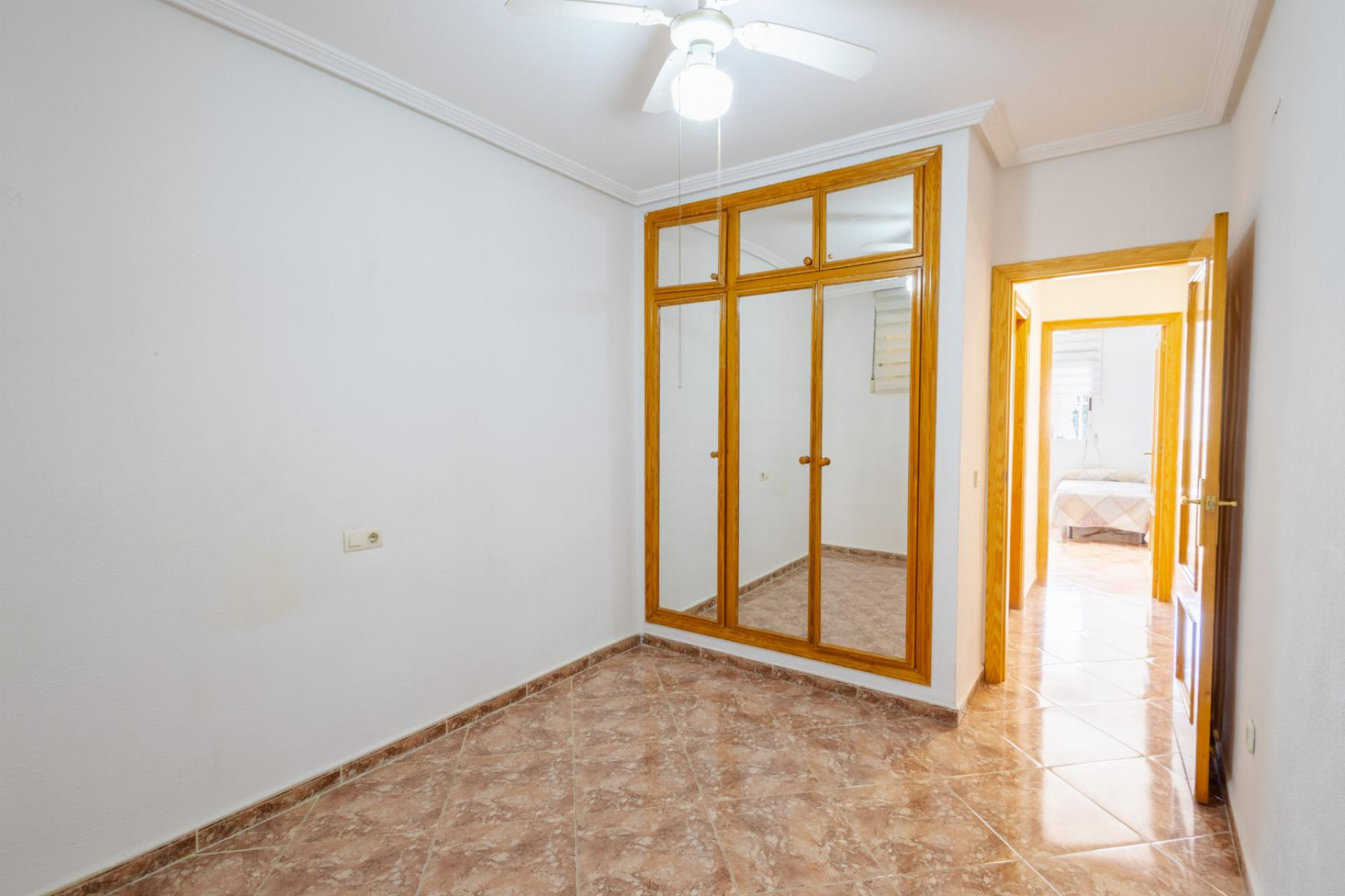 Resale - Apartment  - Torrevieja - Centro