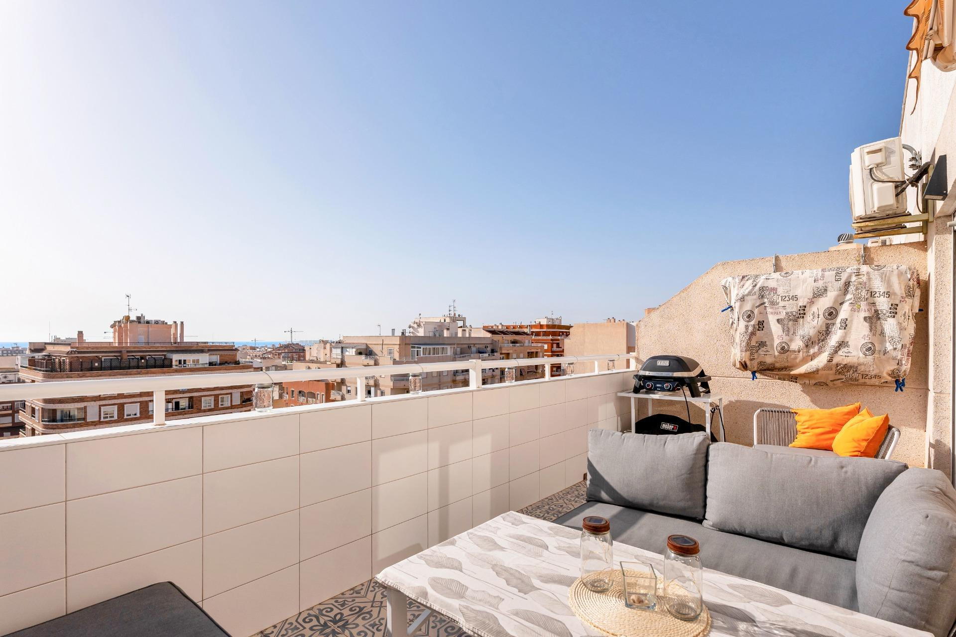 Resale - Apartment  - Torrevieja - Centro