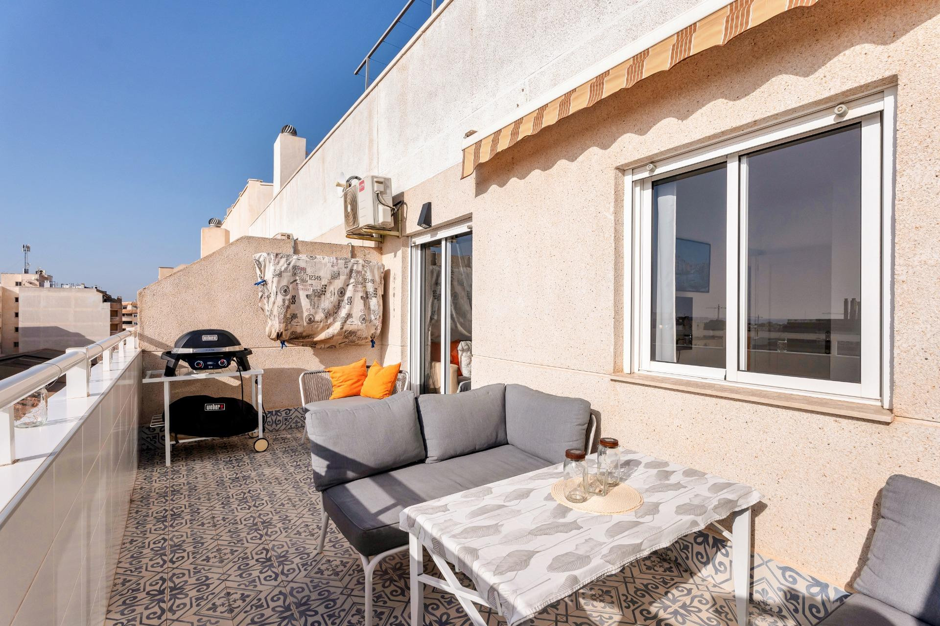 Resale - Apartment  - Torrevieja - Centro