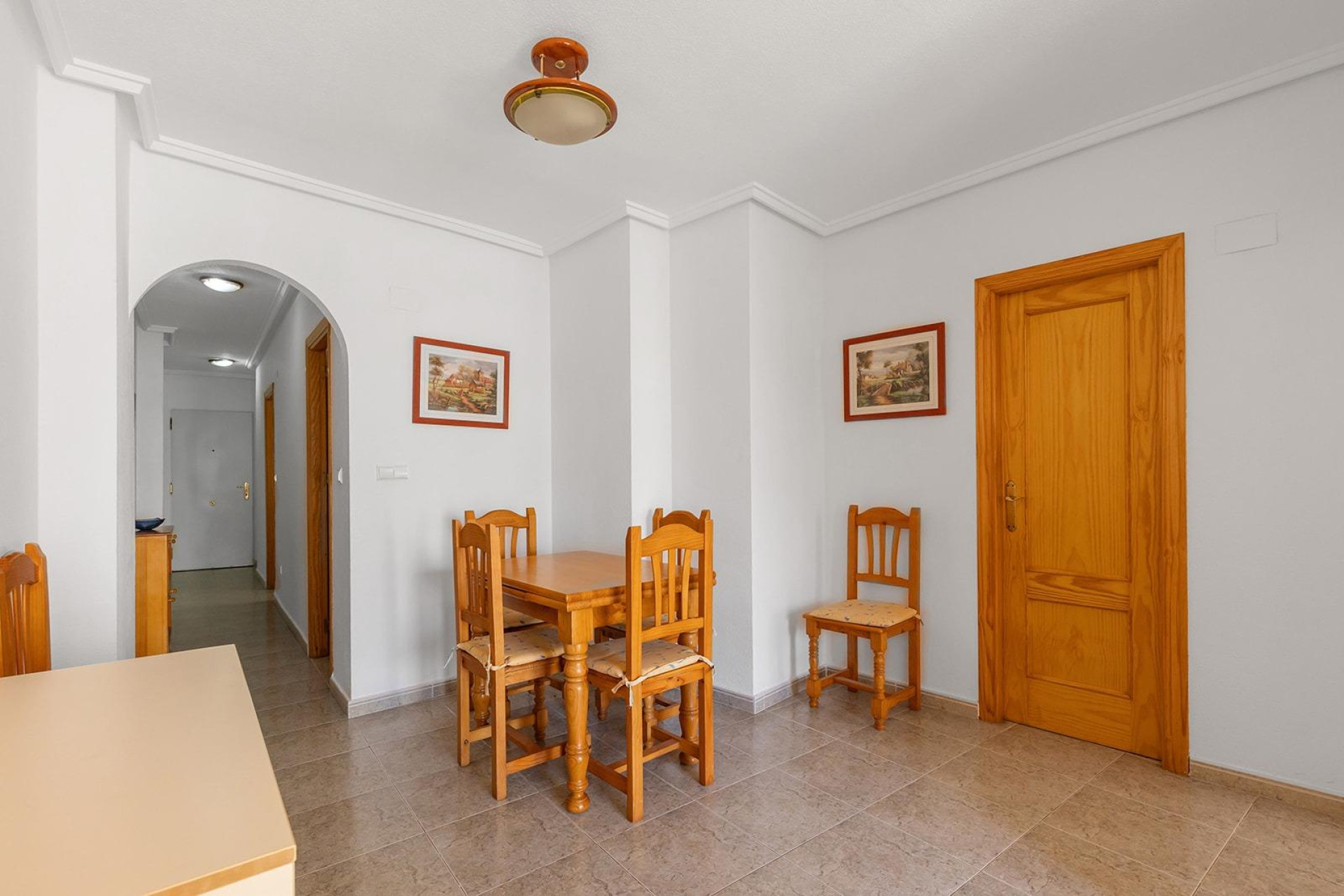 Resale - Apartment  - Torrevieja - Centro