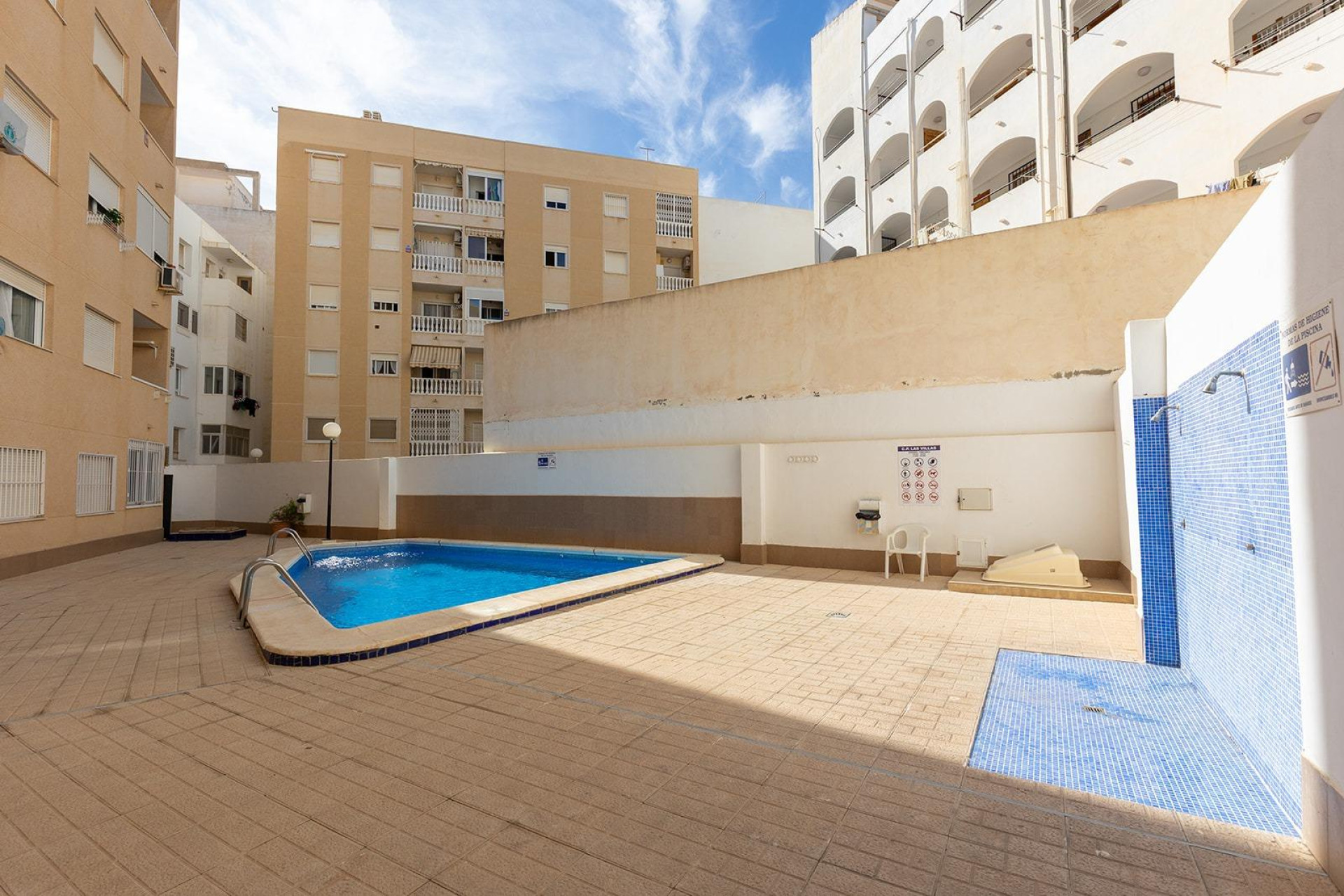 Resale - Apartment  - Torrevieja - Centro
