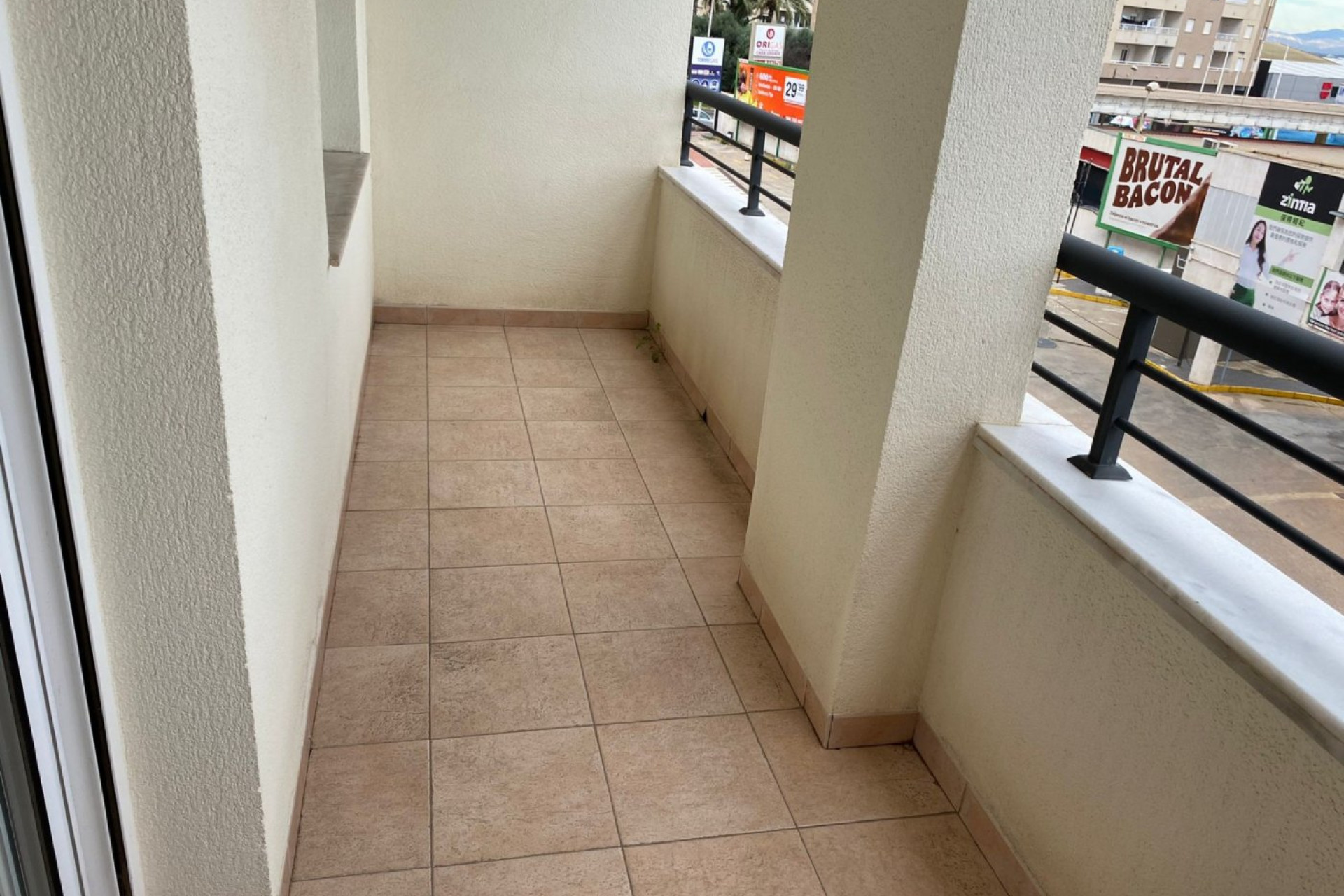 Resale - Apartment  - Torrevieja - Centro