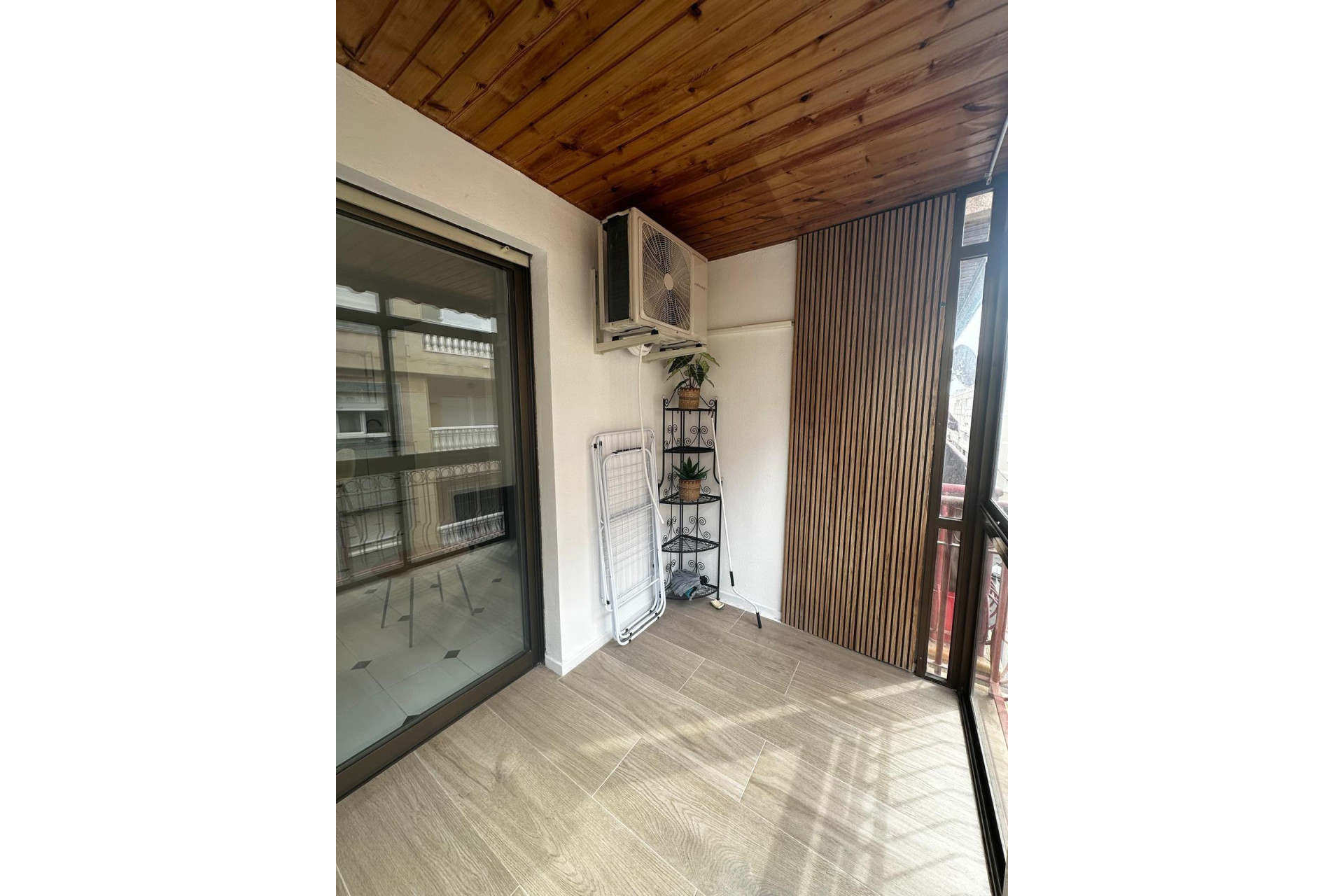 Resale - Apartment  - Torrevieja - Centro