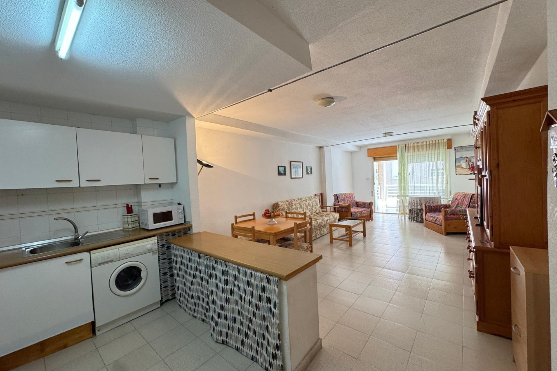 Resale - Apartment  - Torrevieja - Centro