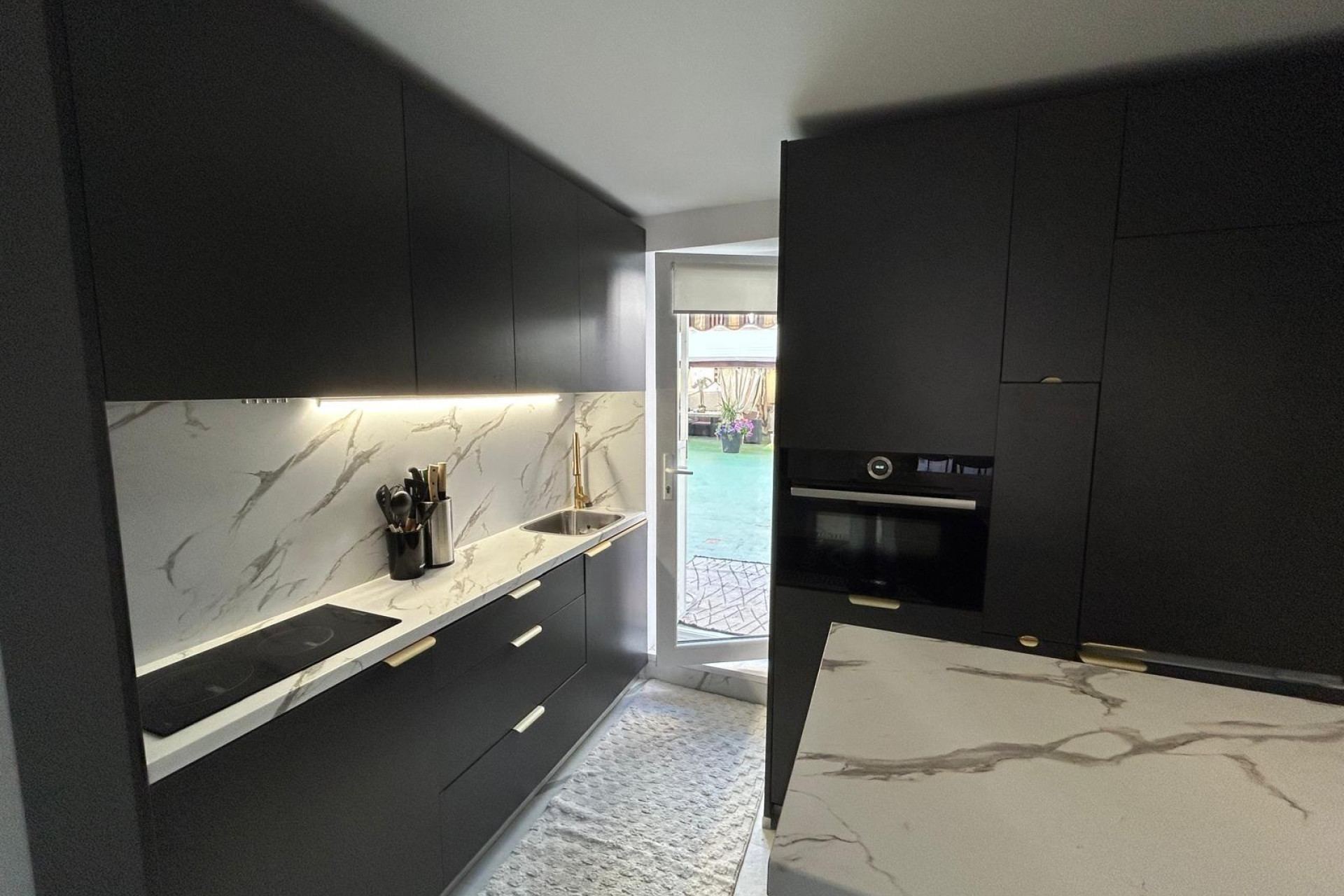 Resale - Apartment  - Torrevieja - Centro