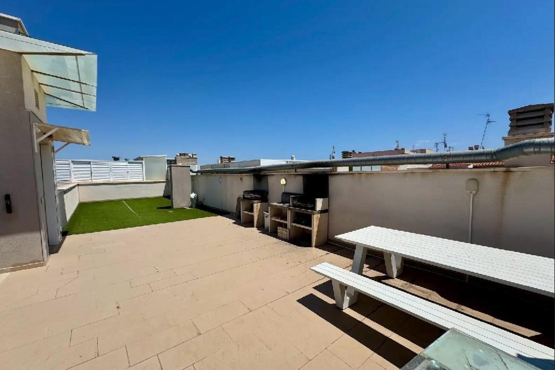 Resale - Apartment  - Torrevieja - Centro