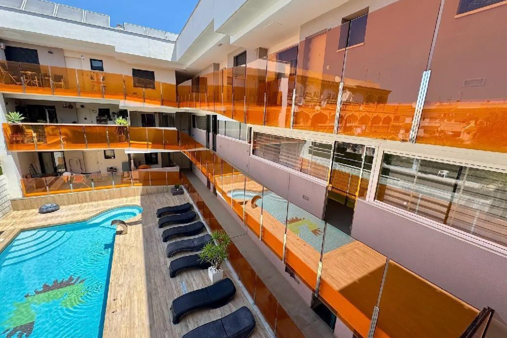 Resale - Apartment  - Torrevieja - Centro