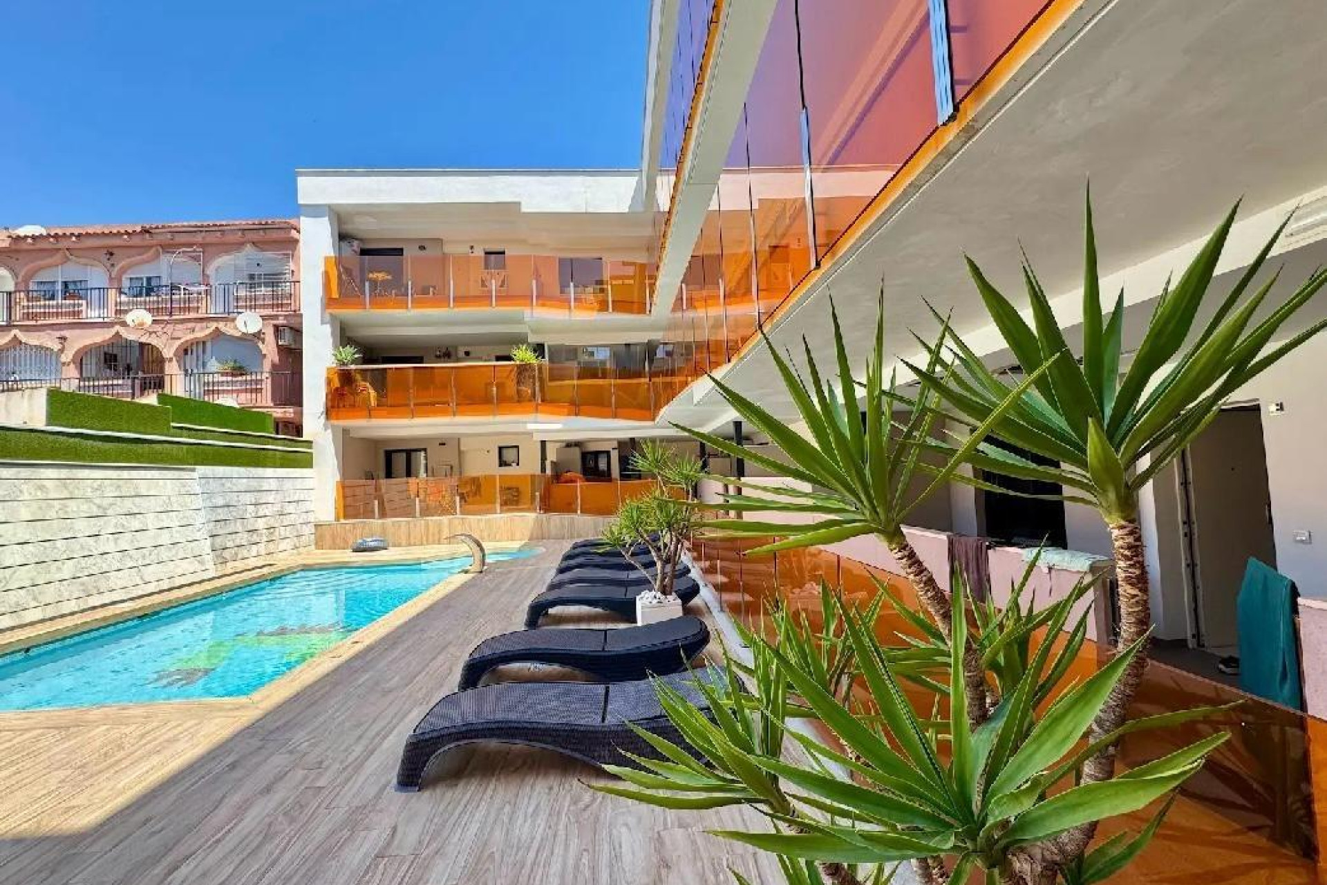 Resale - Apartment  - Torrevieja - Centro