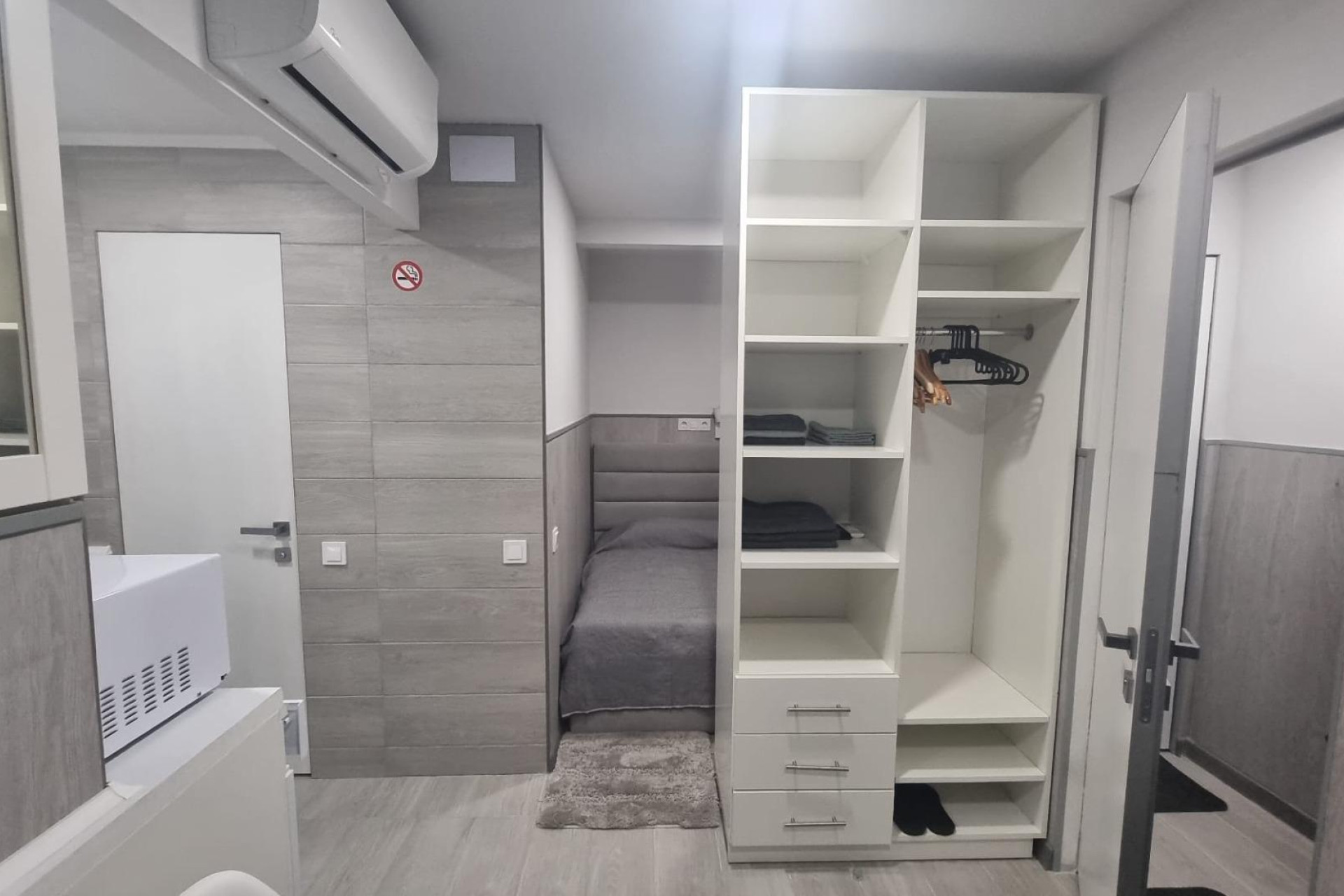 Resale - Apartment  - Torrevieja - Centro