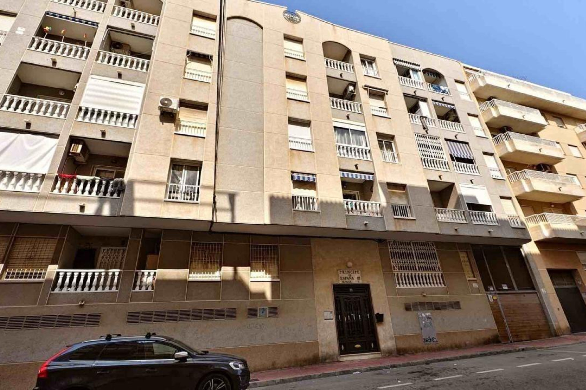 Resale - Apartment  - Torrevieja - Centro