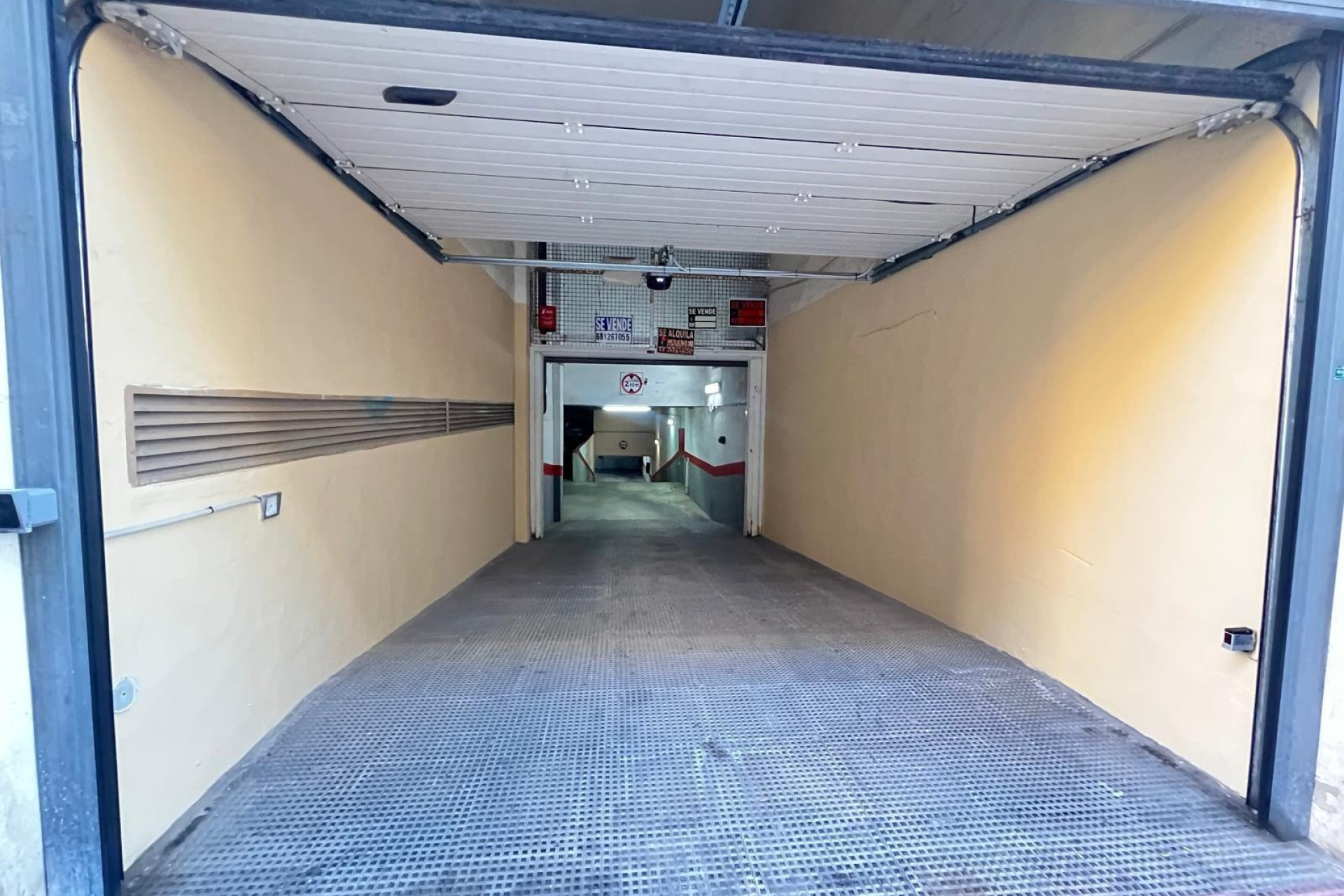 Resale - Apartment  - Torrevieja - Centro