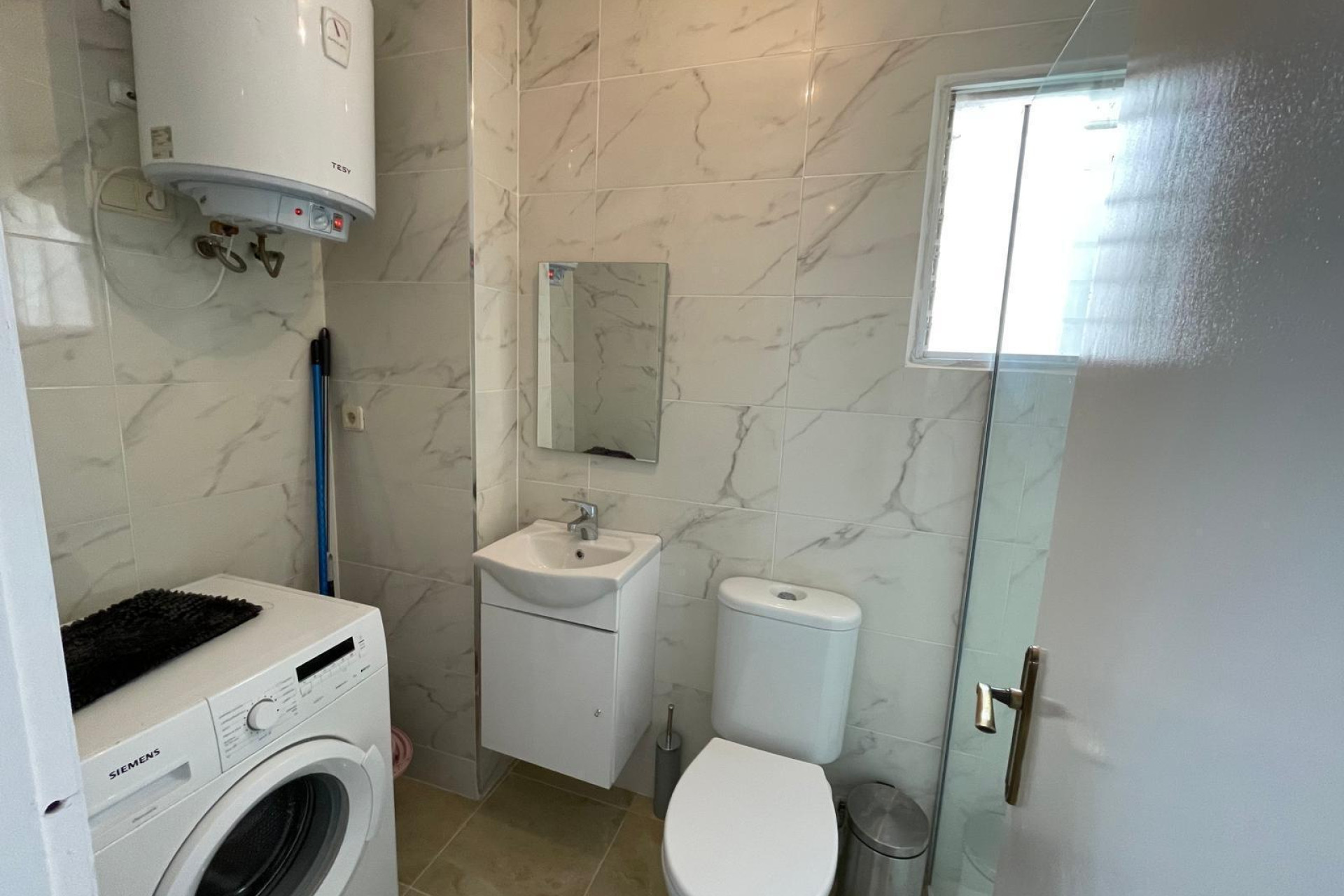 Resale - Apartment  - Torrevieja - Centro