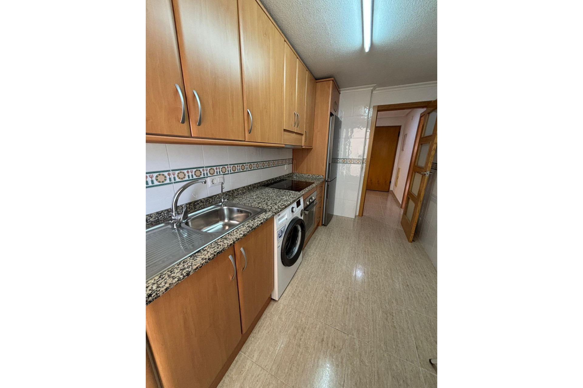 Resale - Apartment  - Torrevieja - Centro